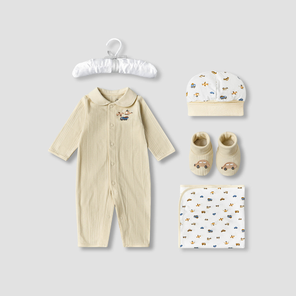 Set of 5 Juniors Clothing Gift Set with Vehicle Print