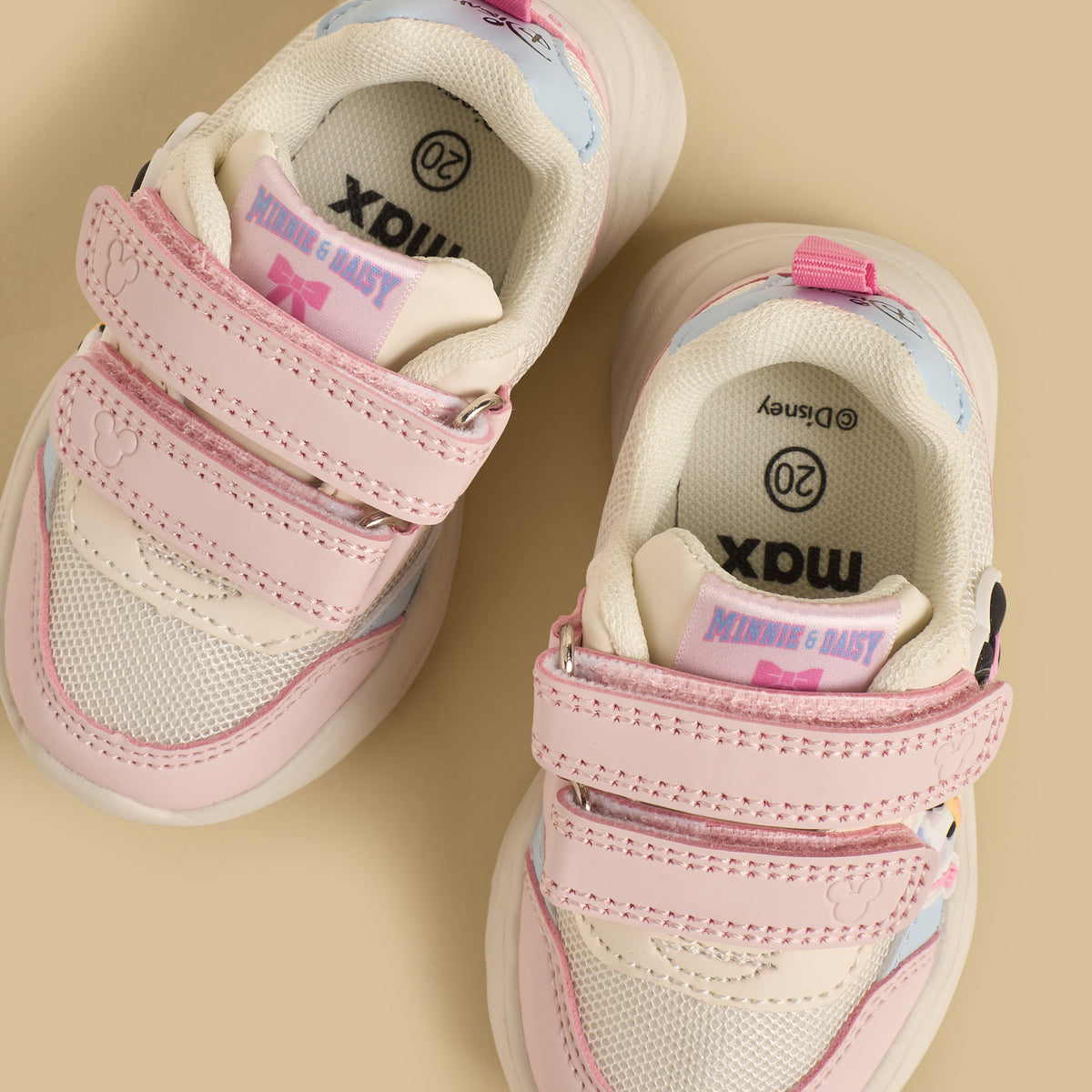 Minnie Mouse Applique Sports Shoes with Hook and Loop Closure