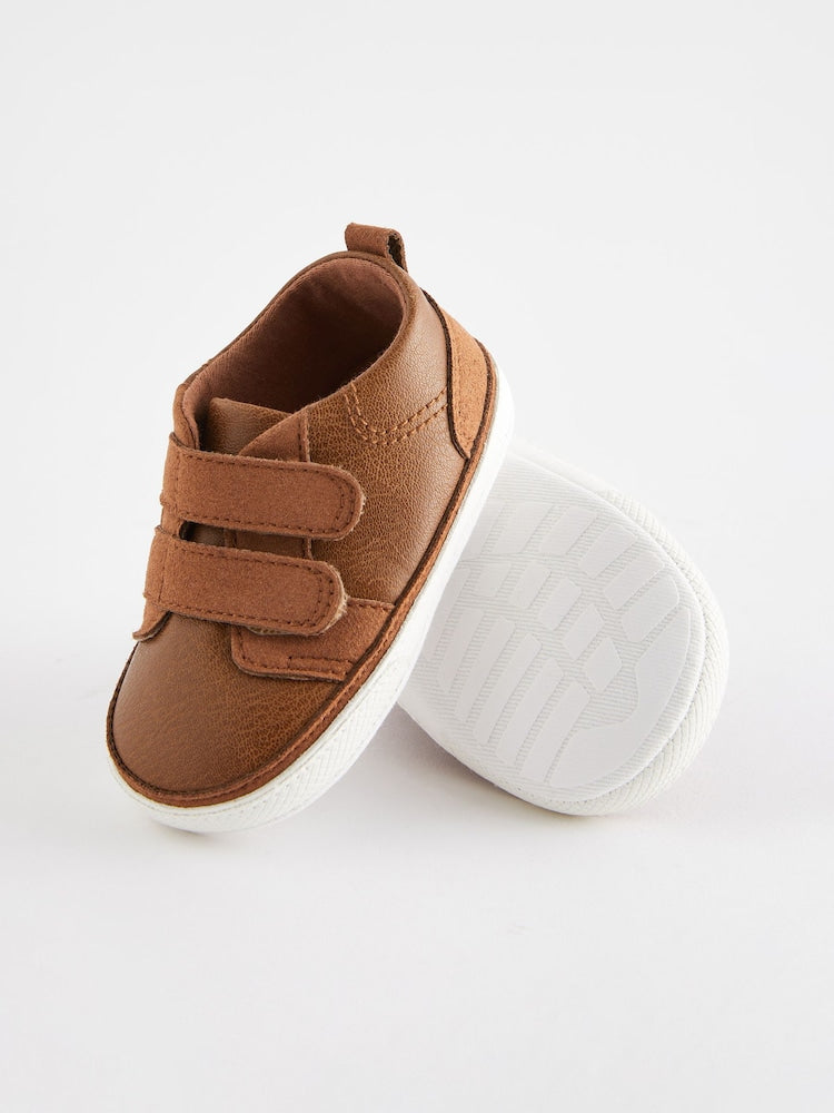 Tan Brown Touch Fastening Baby Trainers (0-2mths)