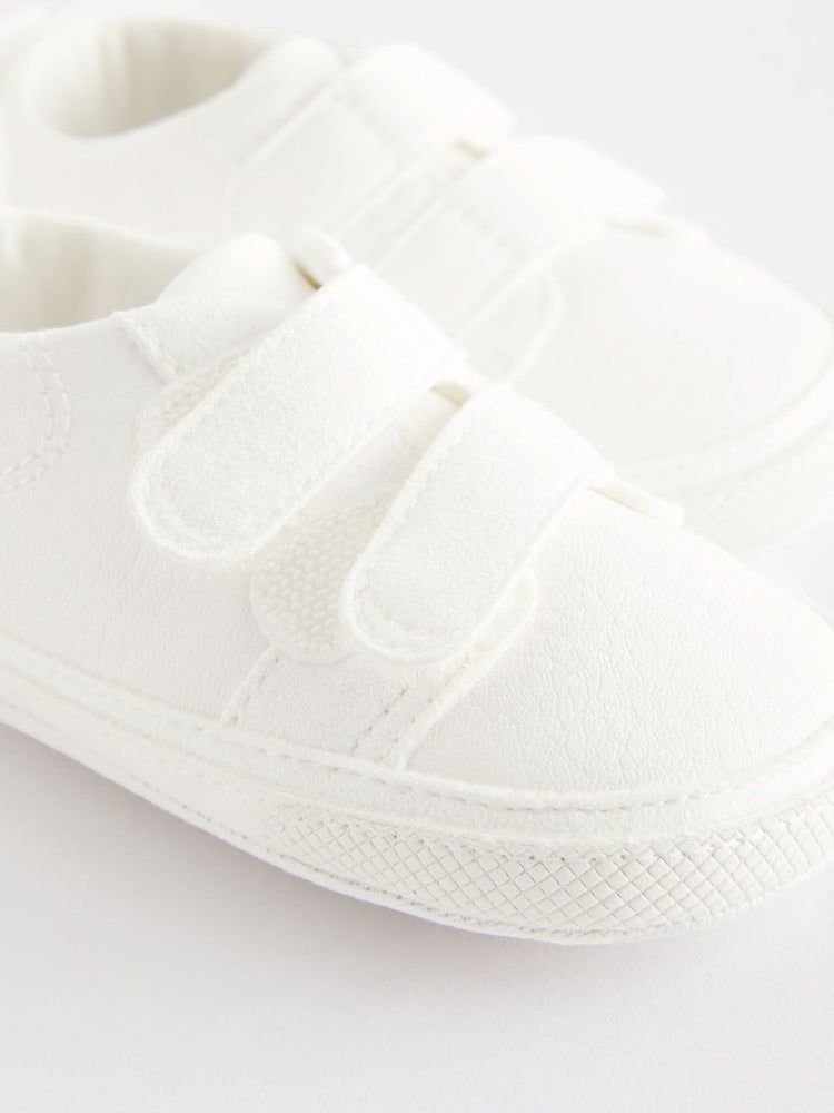 White Touch Fastening Baby Trainers (0-2mths)