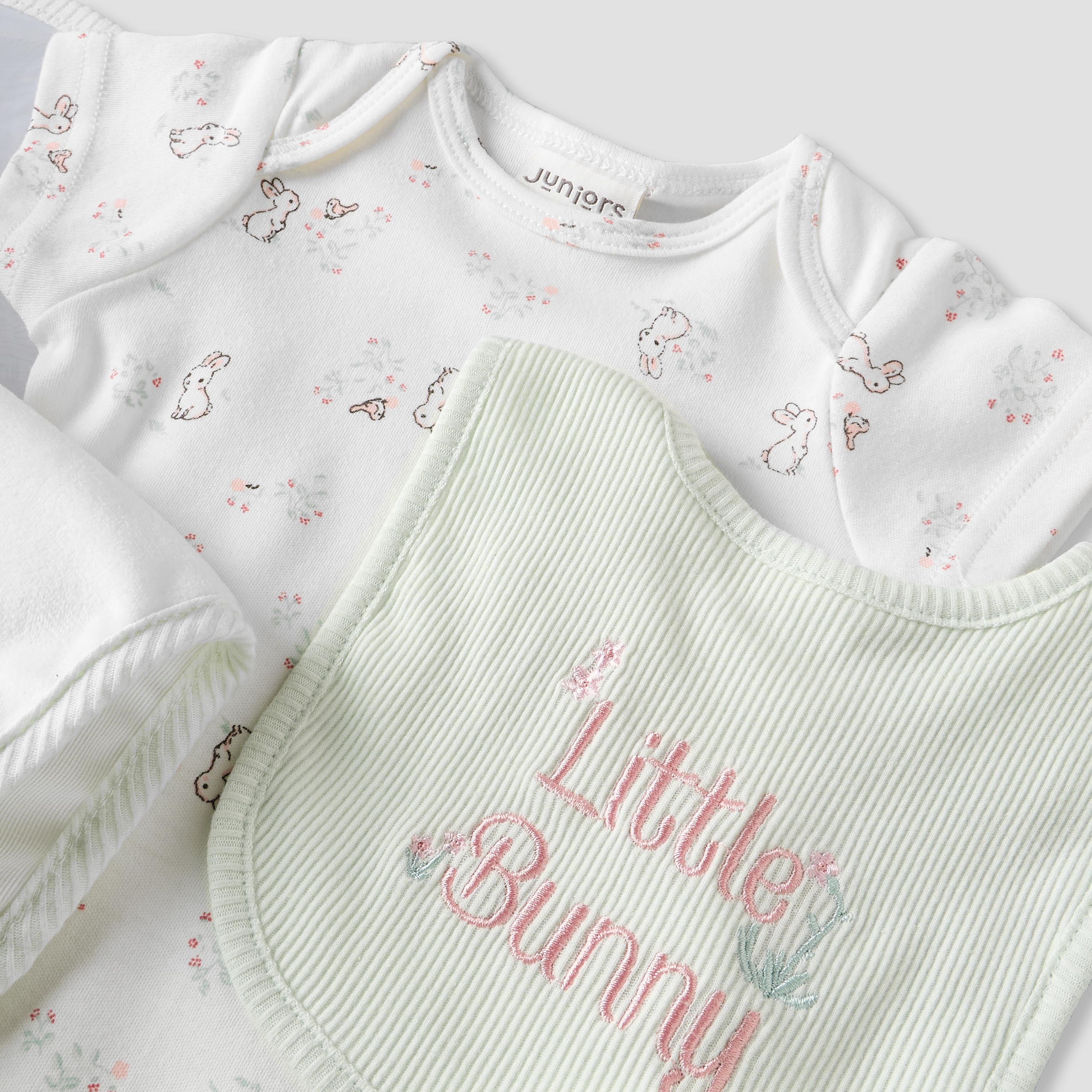 Set of 8 Juniors Clothing Gift Set with Bunny Print