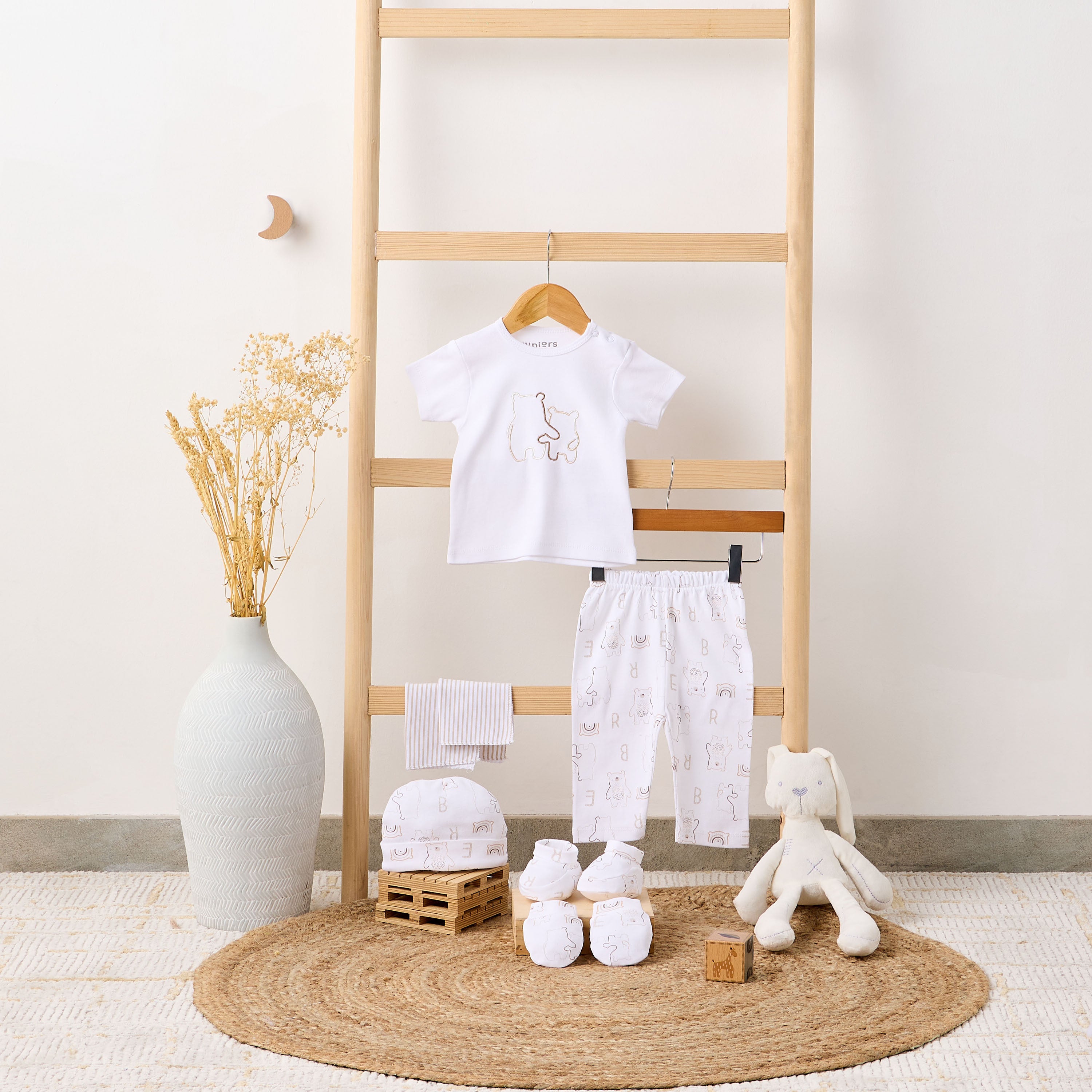 Juniors 7-Piece Printed Clothing Gift Set