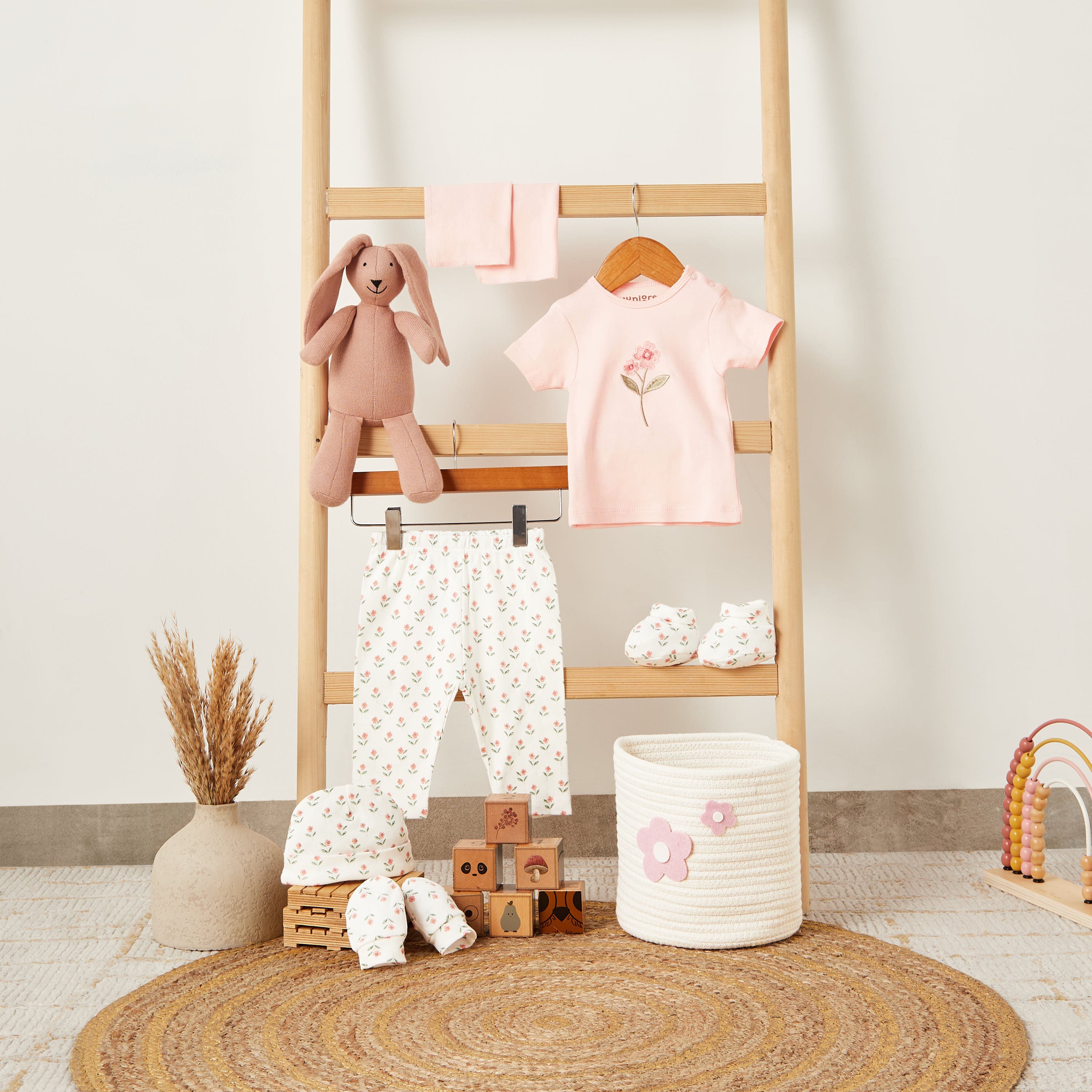 Set of 8 Juniors Clothing Gift Set with Floral Print