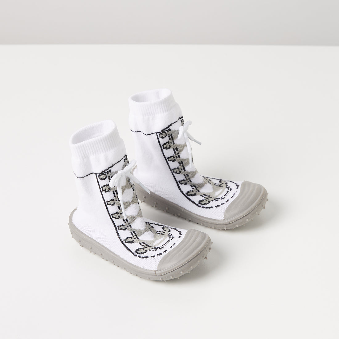 Juniors Textured Slip-On Booties