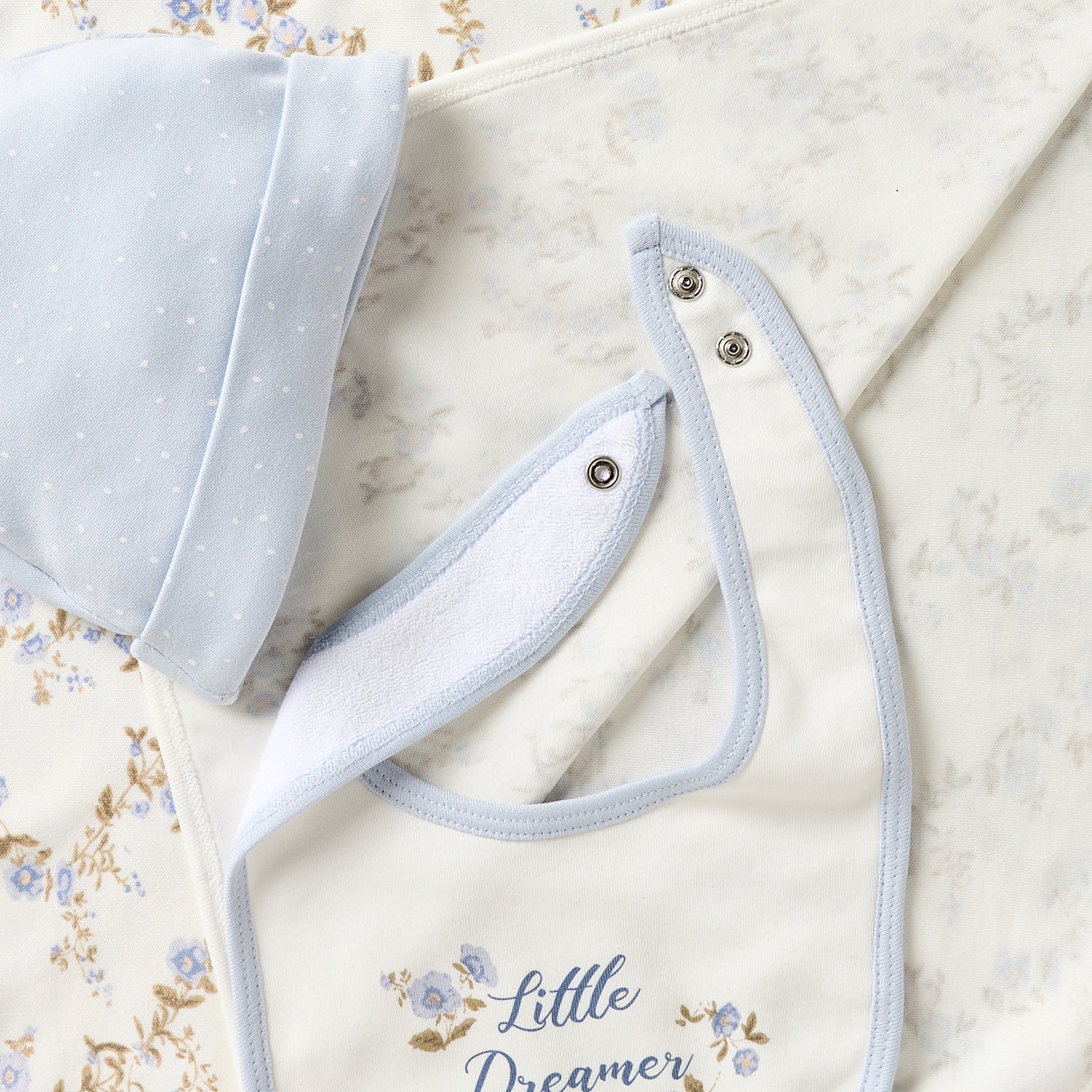 Set of 6 Juniors Clothing Gift Set with Floral Print