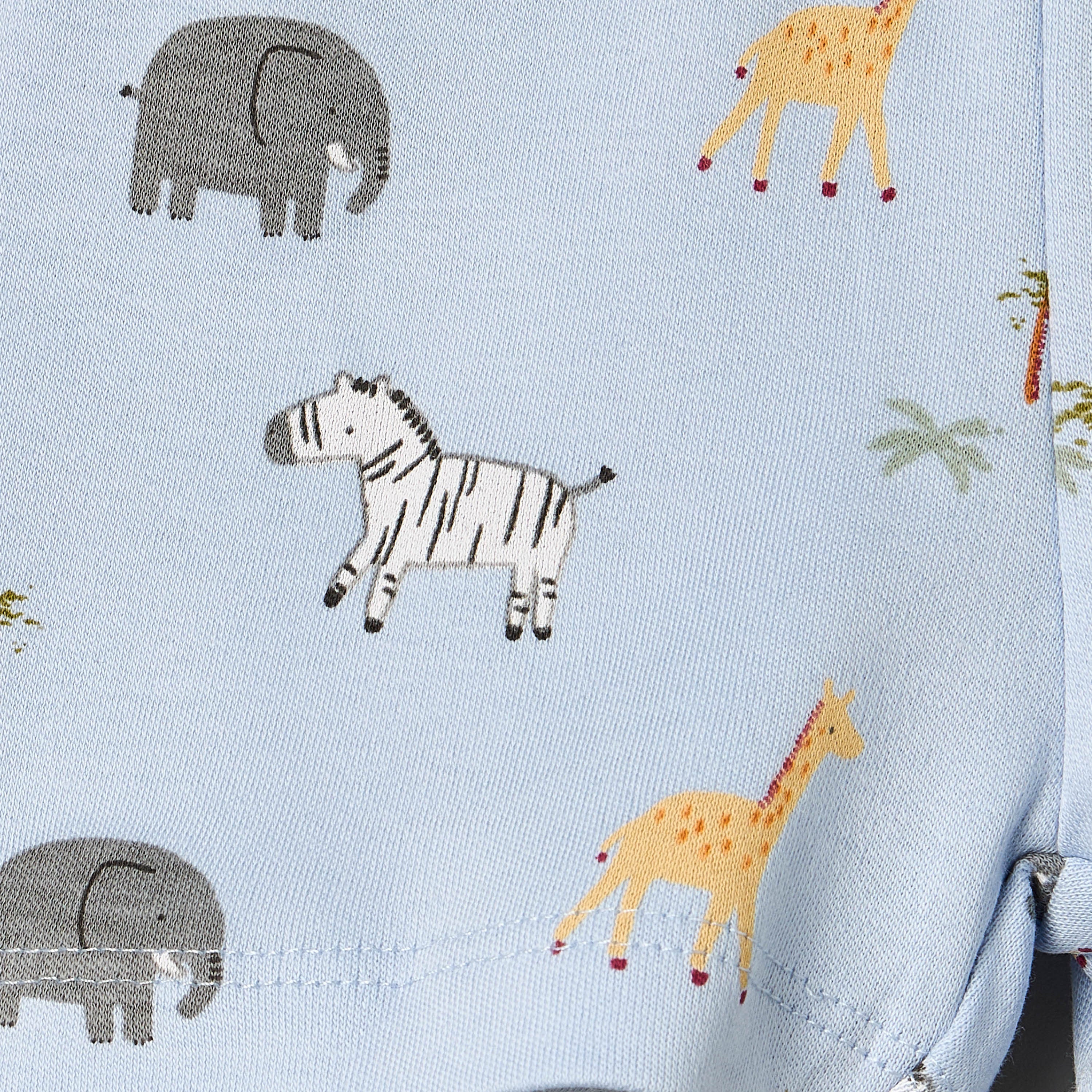 Juniors Crew Neck Short Sleeves T-shirt and Shorts Set with Safari Print