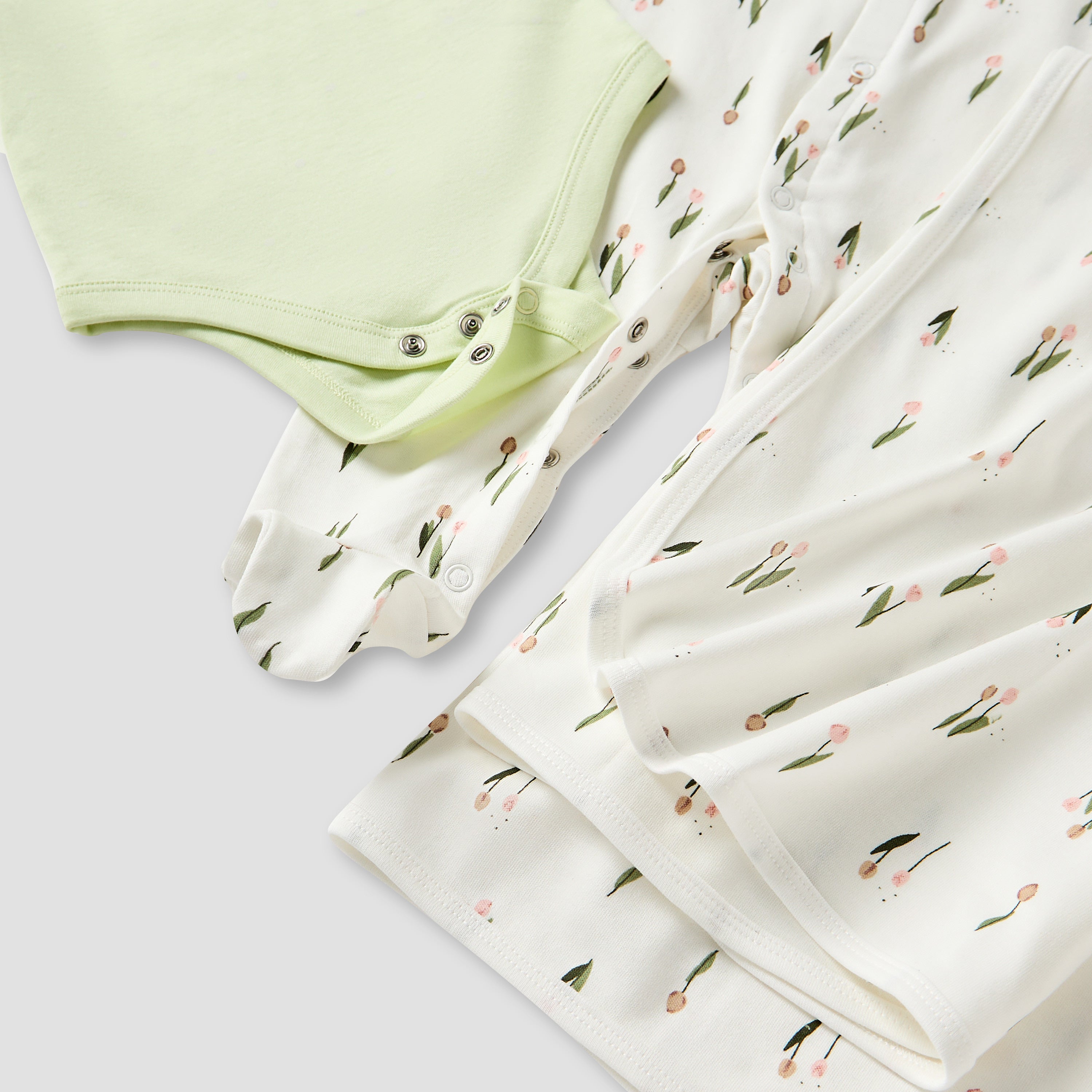 Juniors Floral Print 5-Piece Clothing Gift Set