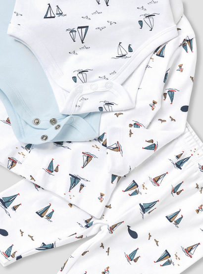 Set of 8 Juniors Clothing Gift Set with Sailboat Print-baby-boys-clothing-setsandcoords-image-11