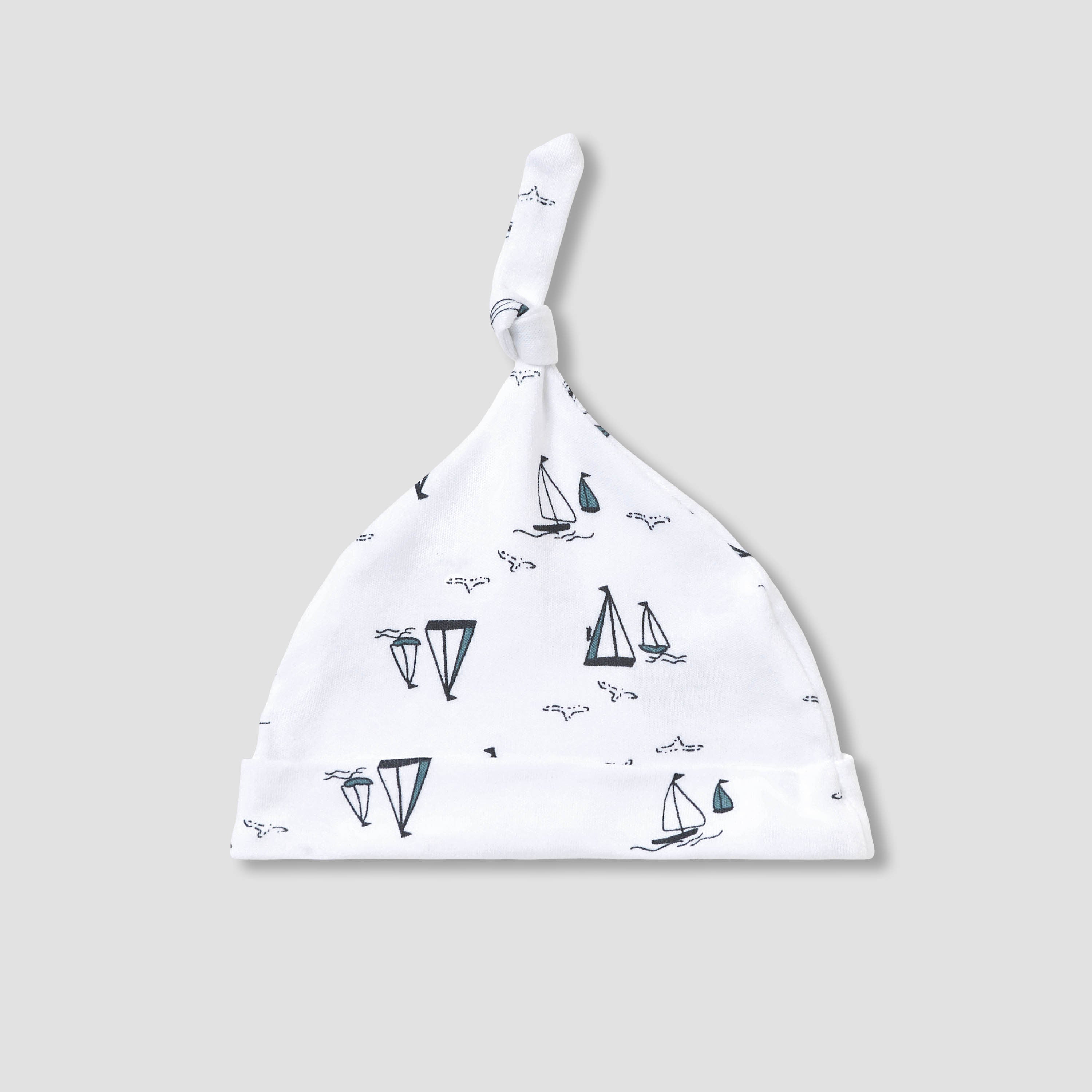 Set of 8 Juniors Clothing Gift Set with Sailboat Print