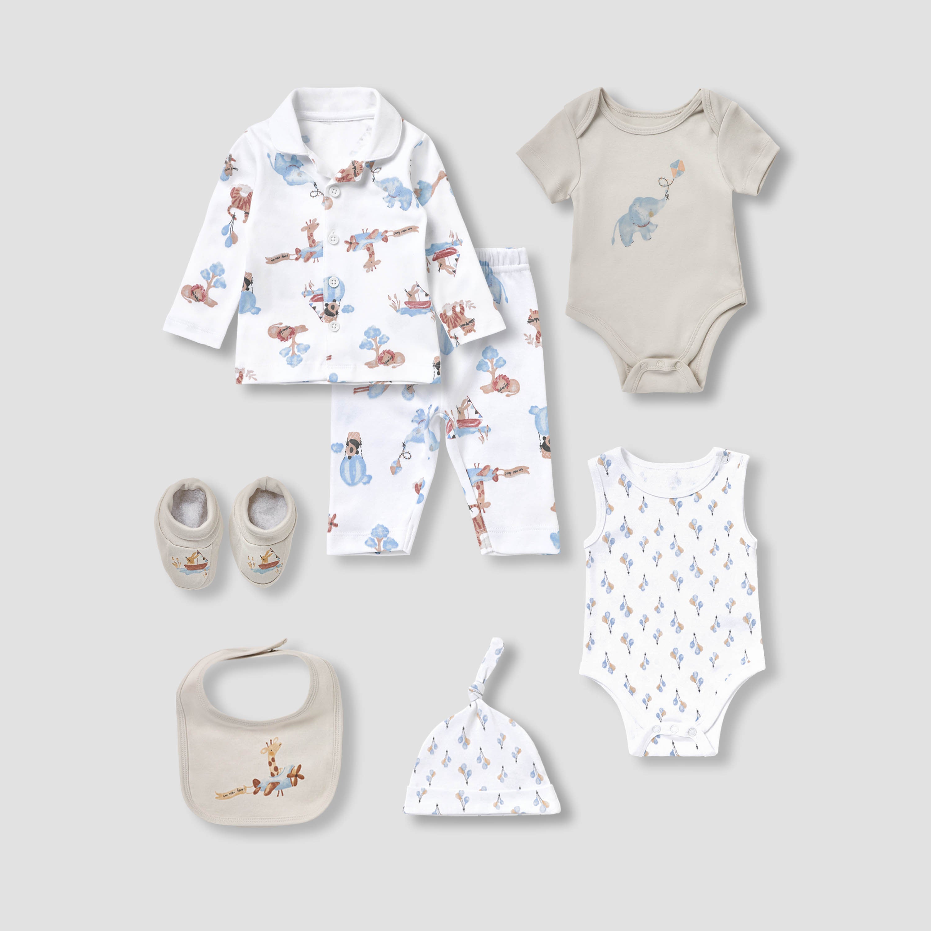 Set of 8 Juniors Clothing Gift Set with Print