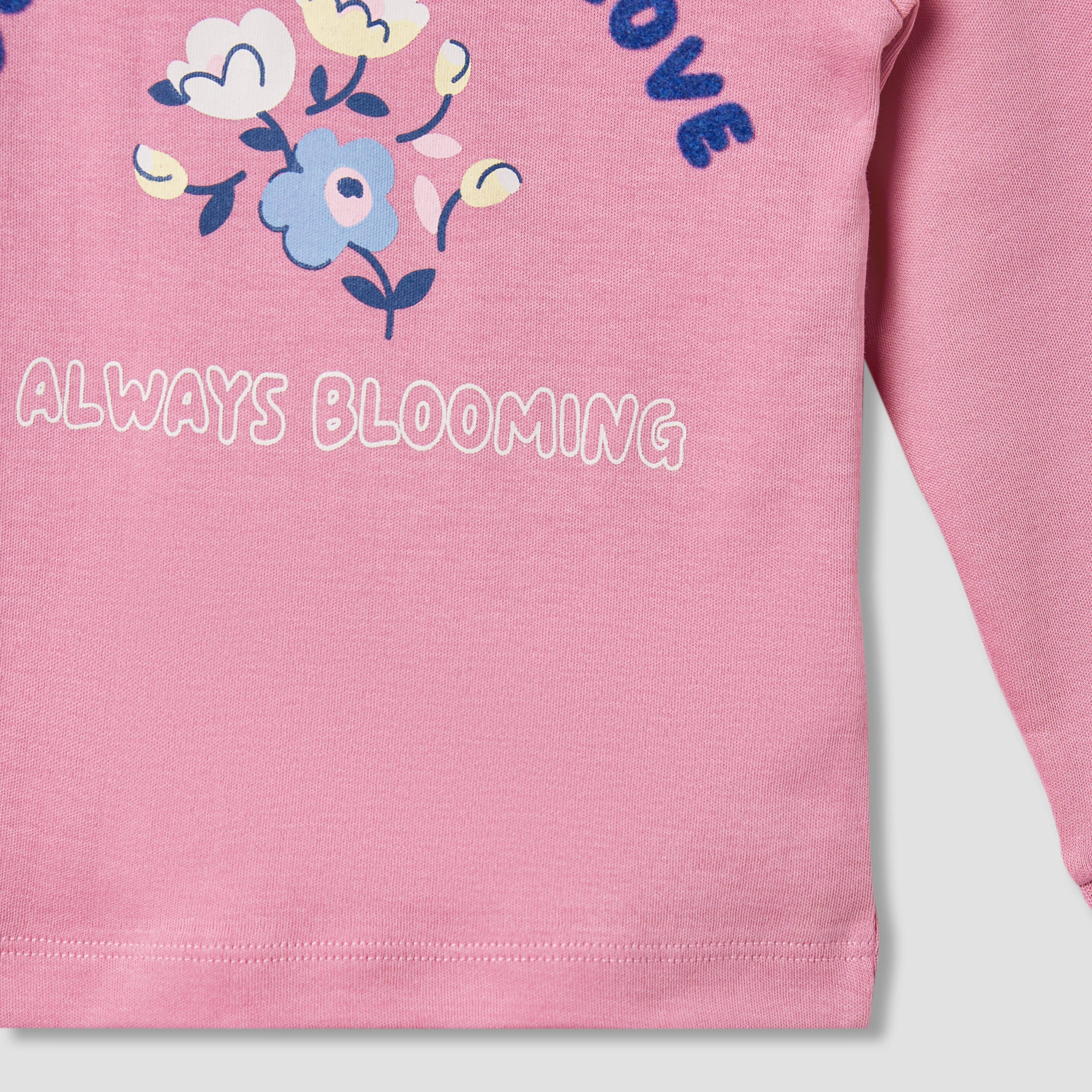 Juniors Embroidered T-shirt and Printed Pyjama Set