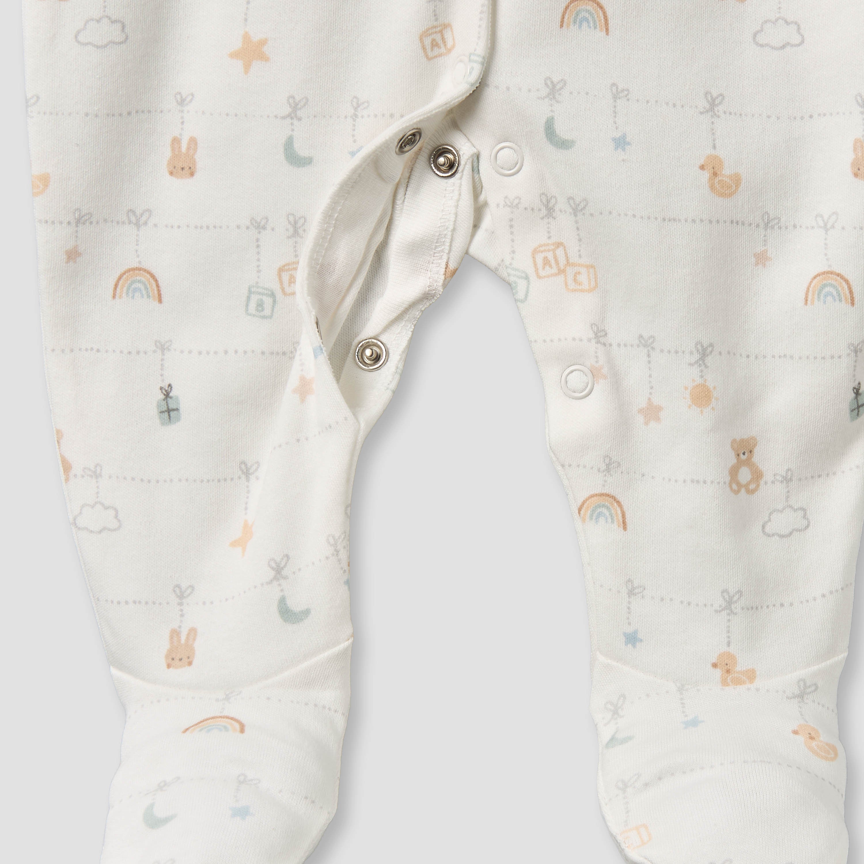 Pack of 2 Juniors Cotton Round Neck Long Sleeves Sleepsuit with Snap Button Closure
