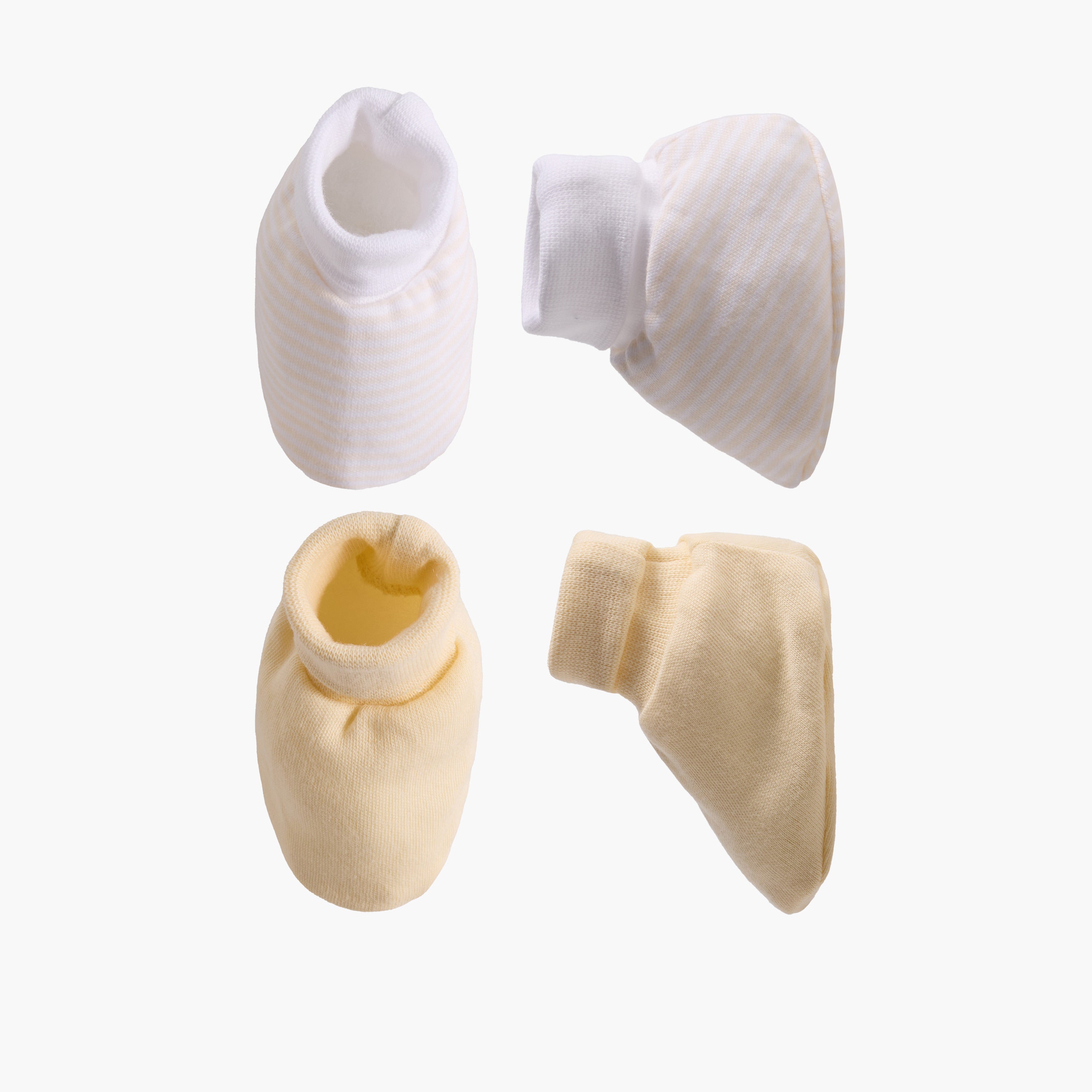 Pack of 2 Juniors Booties with Assorted Design - Multicolour / Newborn