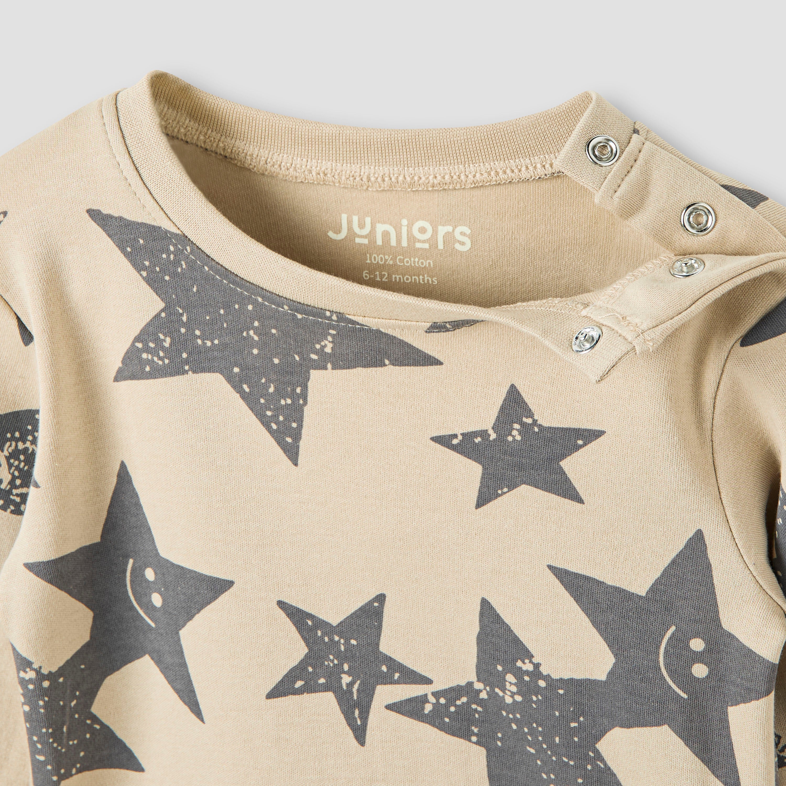 Juniors Star Print T-shirt and Pyjama Set