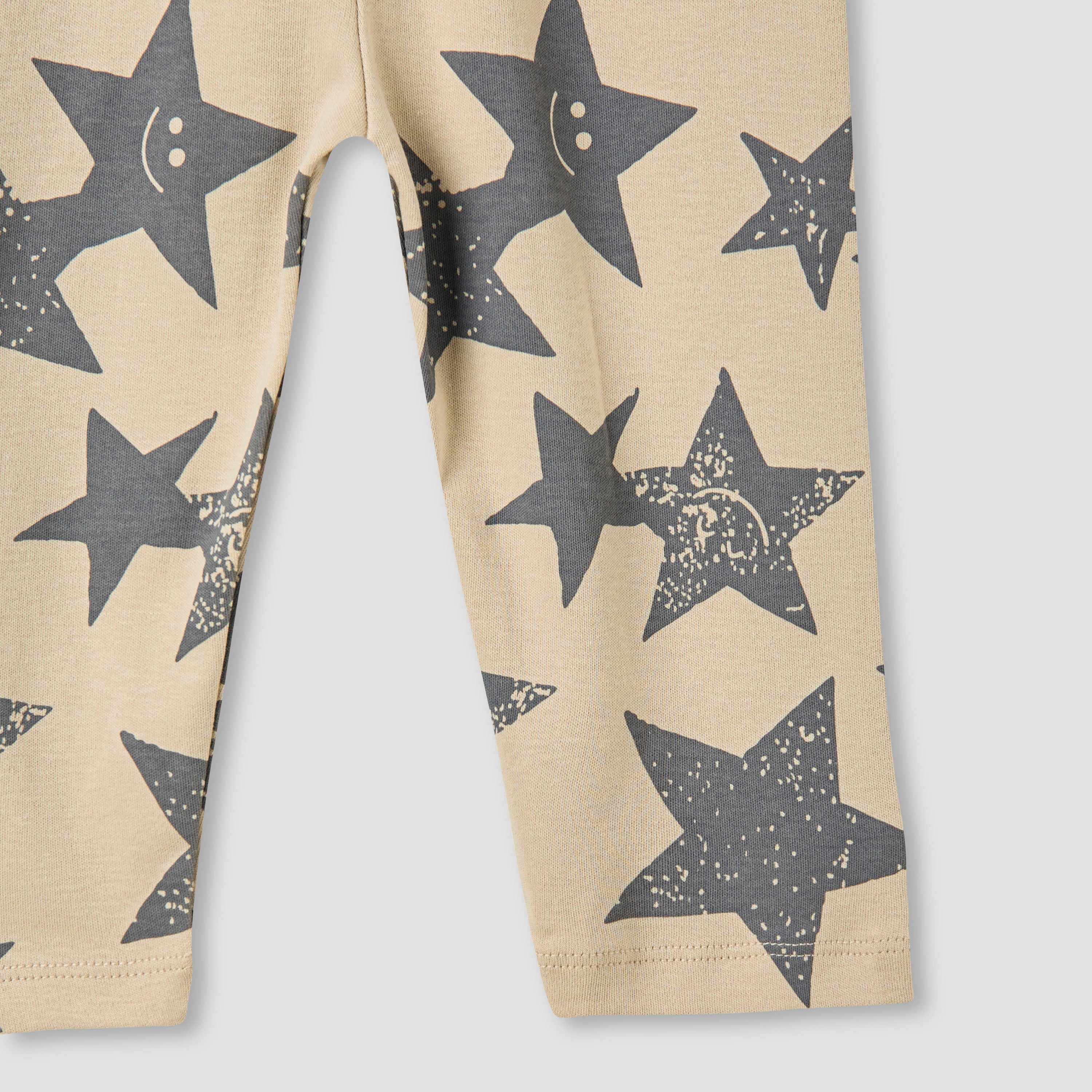 Juniors Star Print T-shirt and Pyjama Set