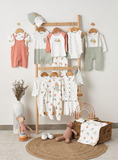 Juniors Crew Neck Short Sleeves T-shirt and Dungaree Set with Fruit Print-baby-boys-clothing-setsandcoords-image-8