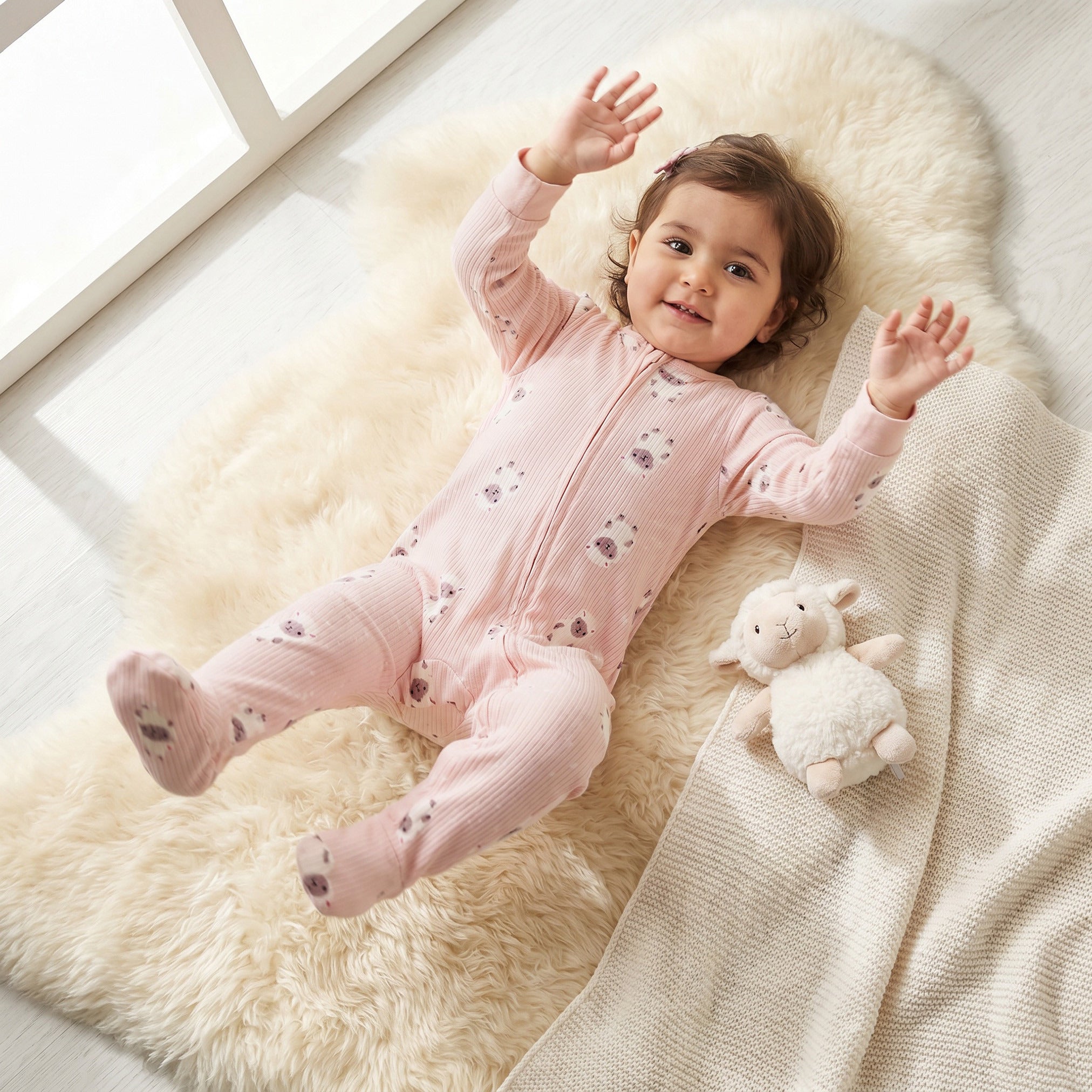 Juniors Cotton Crew Neck Long Sleeves Sleepsuit with Sheep Print - Pink / 12-18 mths