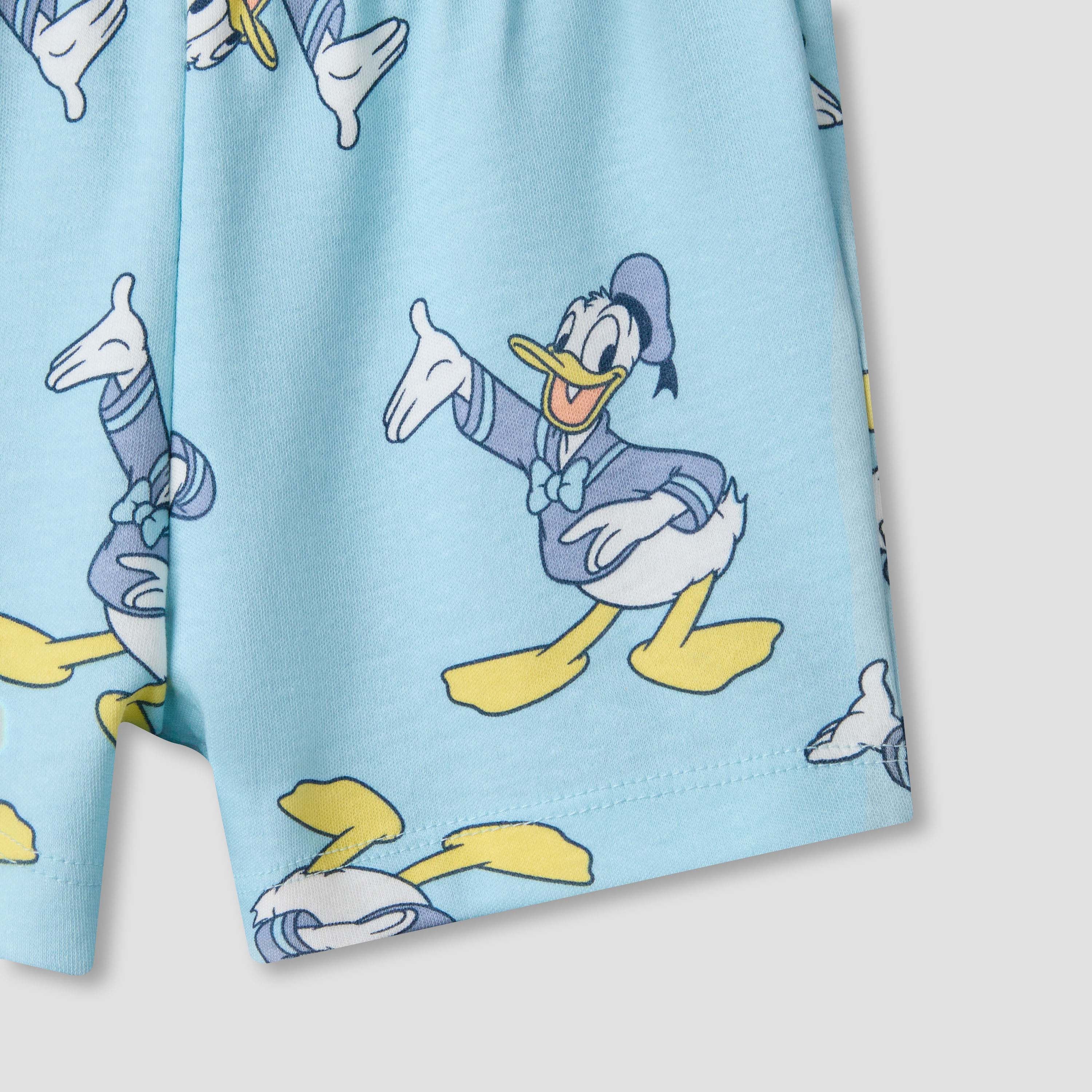Disney Round Neck Short Sleeves T-shirt and Shorts Set with Donald Duck Print