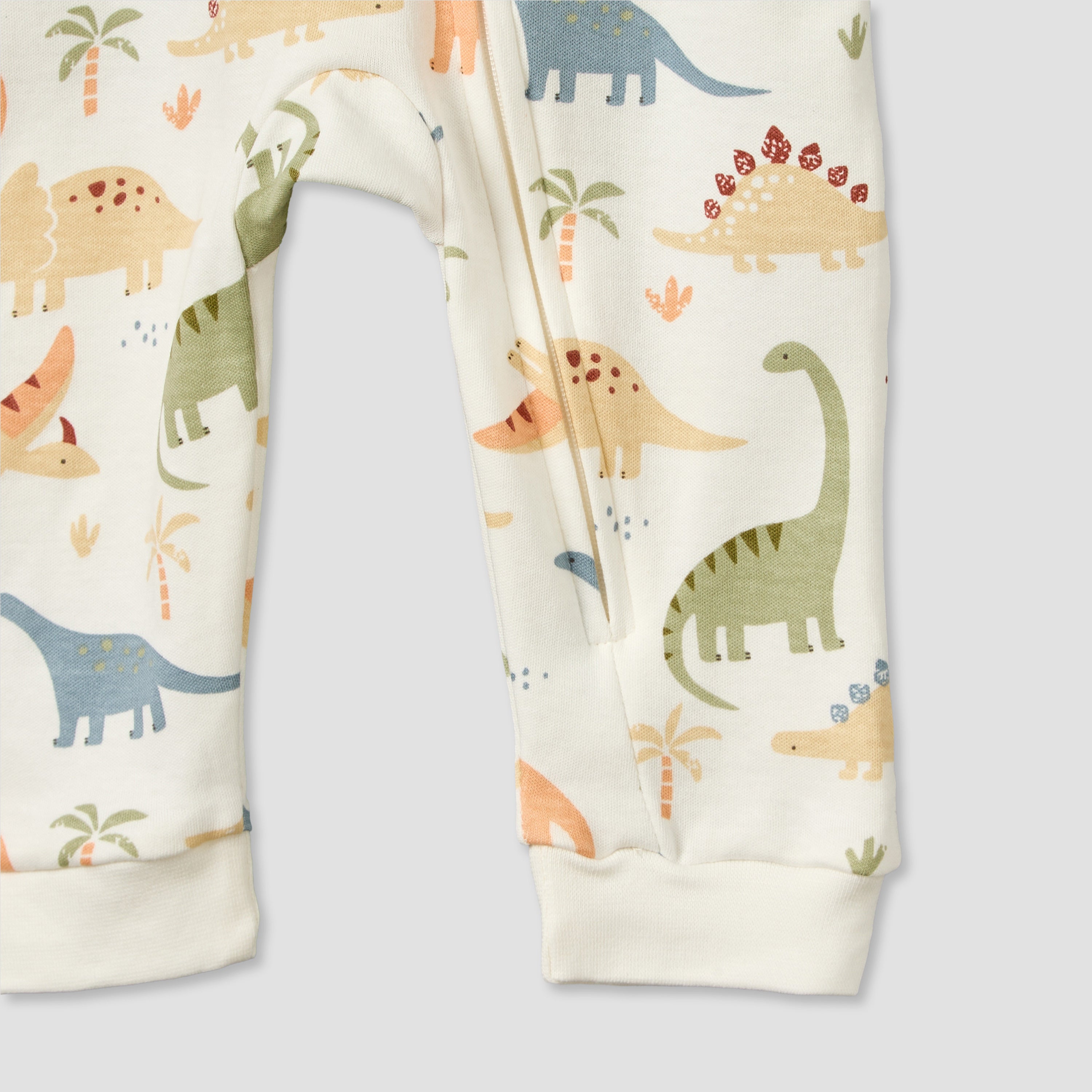 Juniors Cotton Crew Neck Long Sleeves Sleepsuit with Dinosaur Print