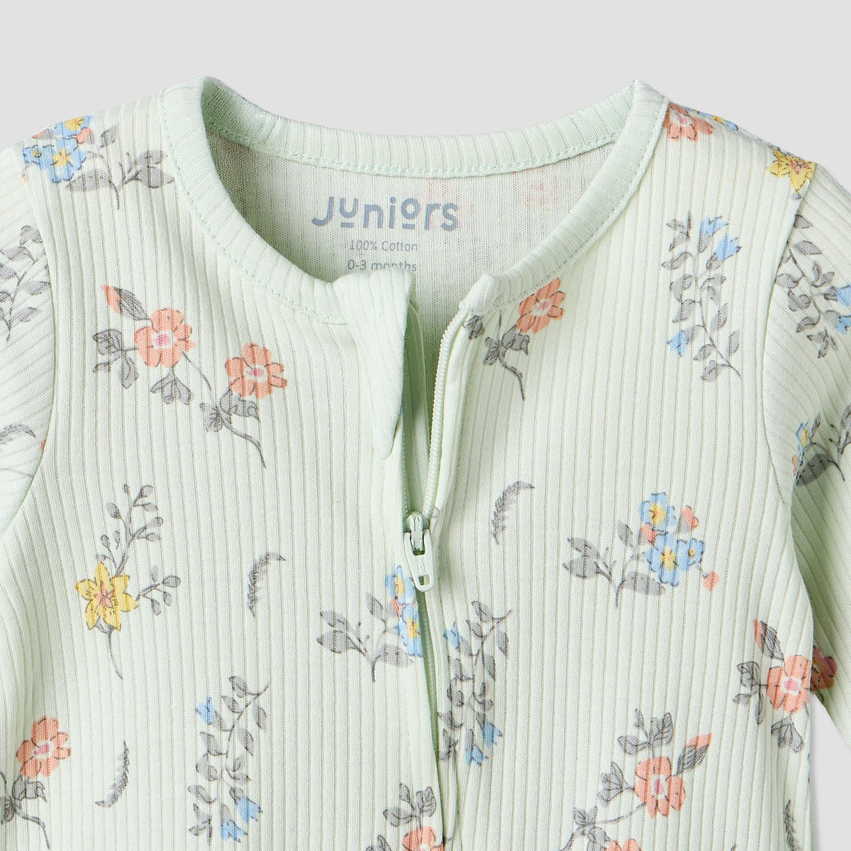 Juniors Cotton Crew Neck Long Sleeves Sleepsuit with Floral Print