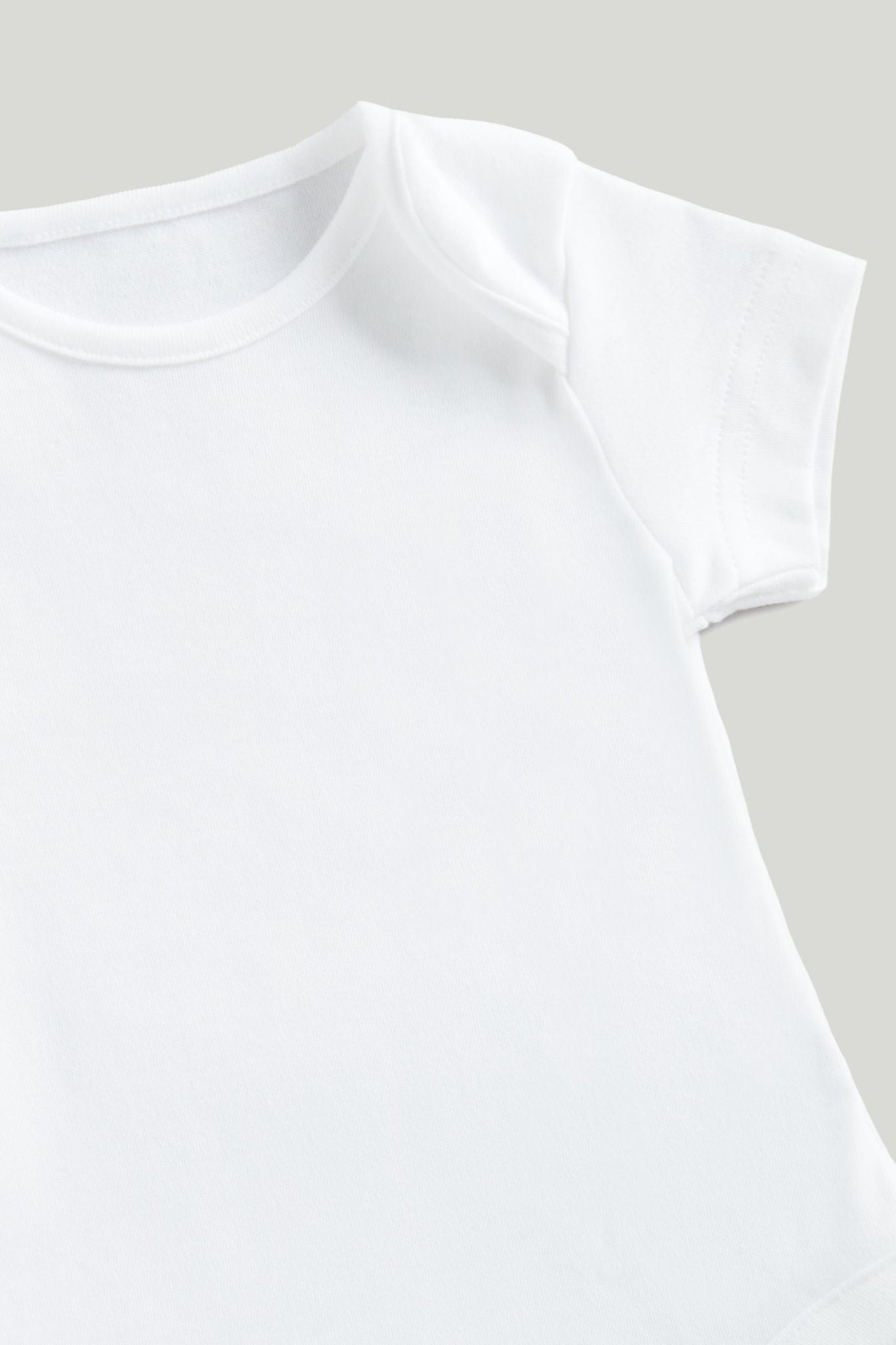 7 Pack White Short-Sleeved Bodysuits