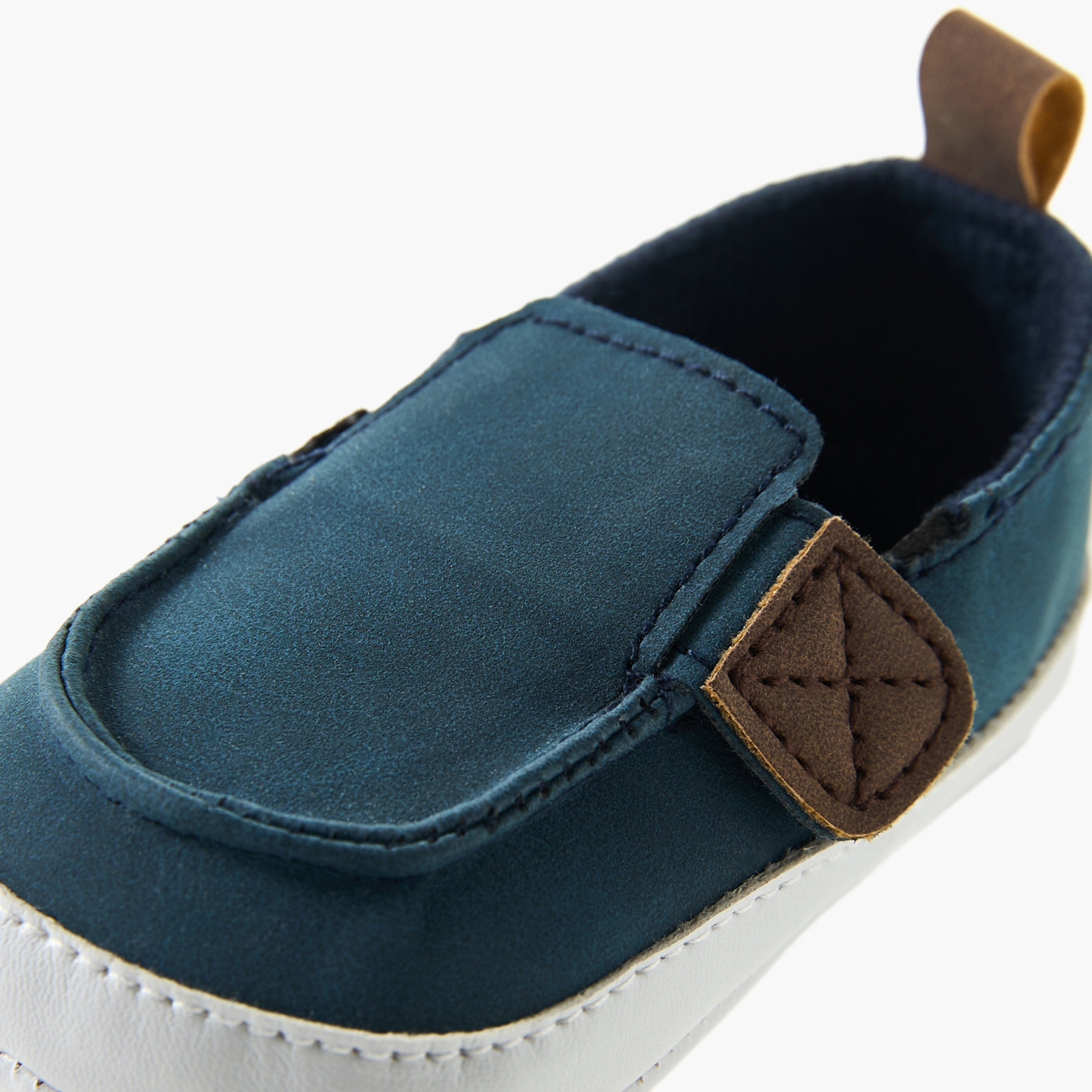 Giggles Booties with Pull Tab