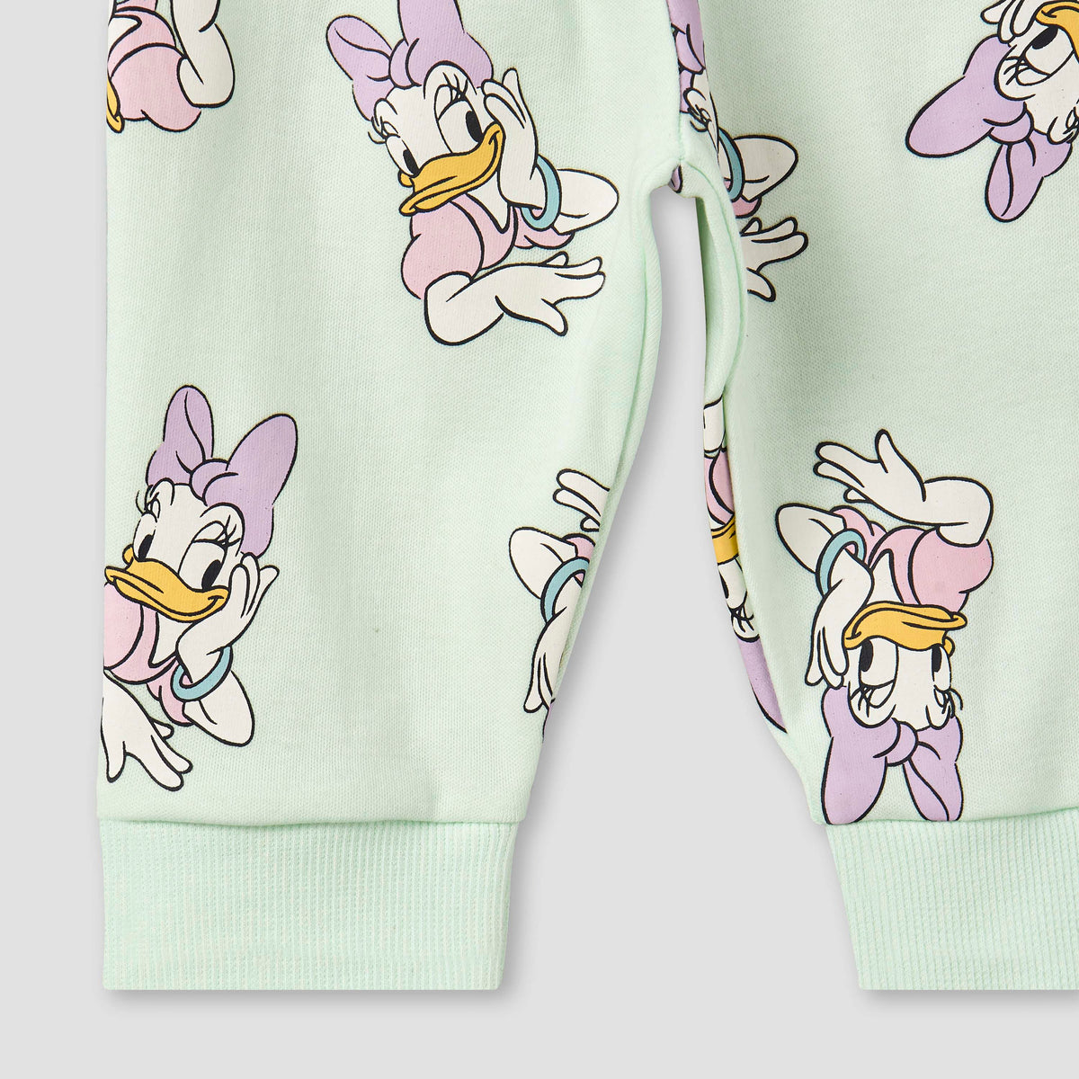 Disney Cotton Round Neck Long Sleeves Pyjama Set with Daisy Duck Print