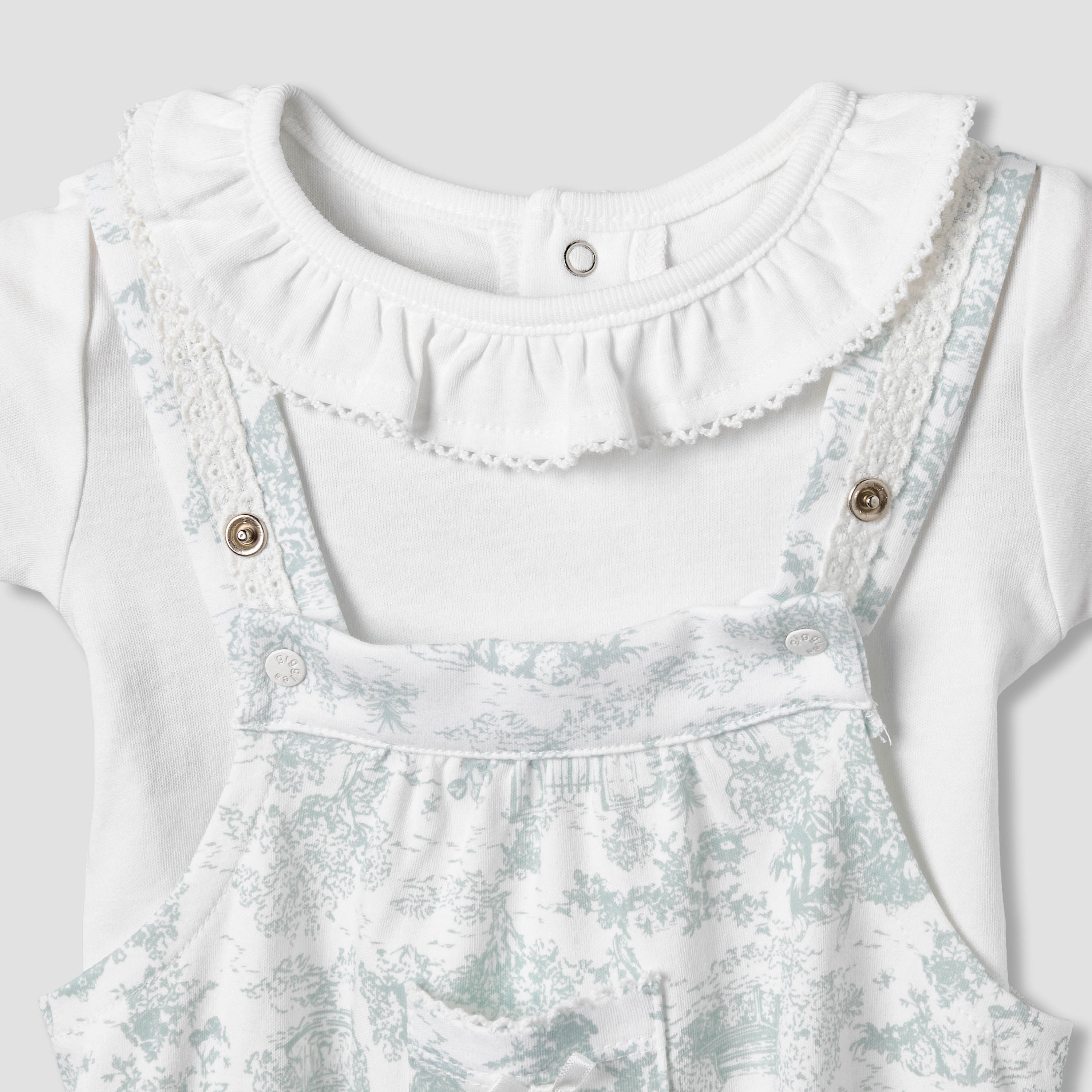 Giggles Ruffle Neck Short Sleeves T-shirt and Dungaree Set with Print
