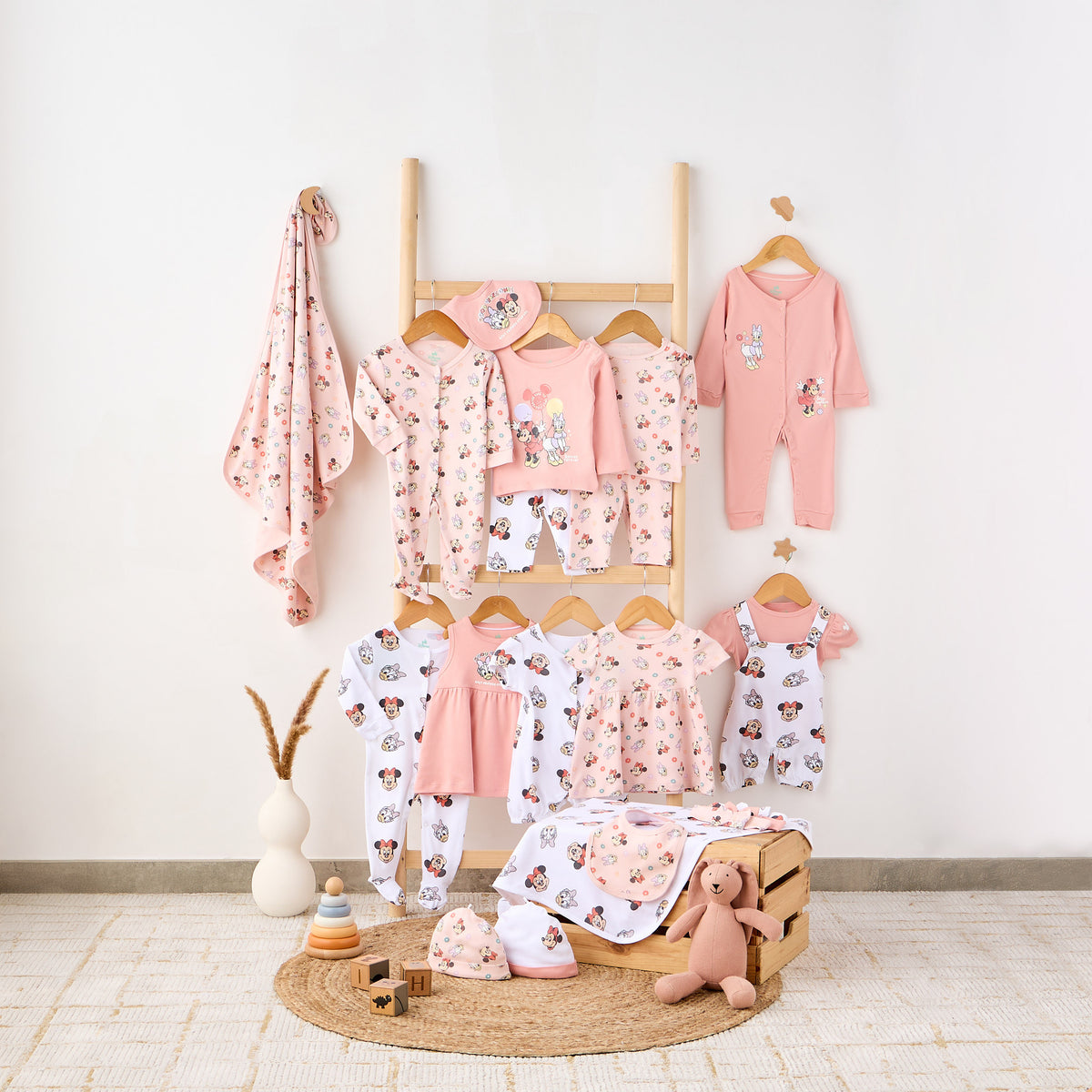 Disney Minnie Mouse and Daisy Duck Print Dungaree and T-shirt Set