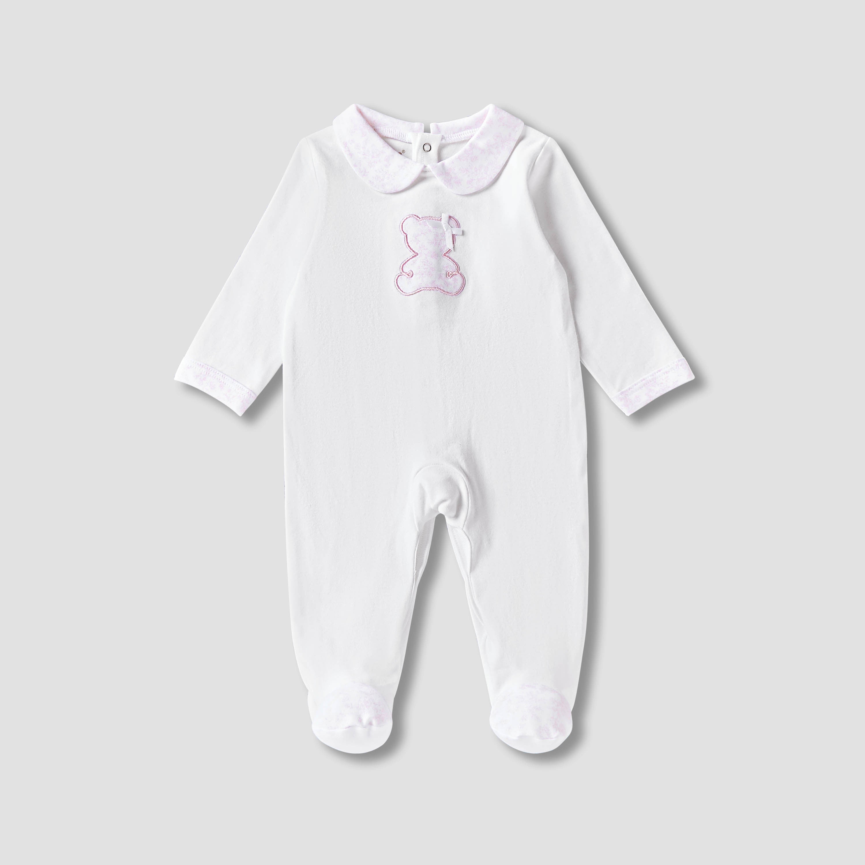 Set of 6 Giggles Clothing Gift Set with Embroidery