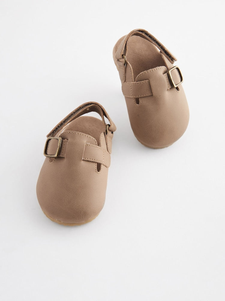 Neutral Touch Fastening Baby Clogs (0-2mths)