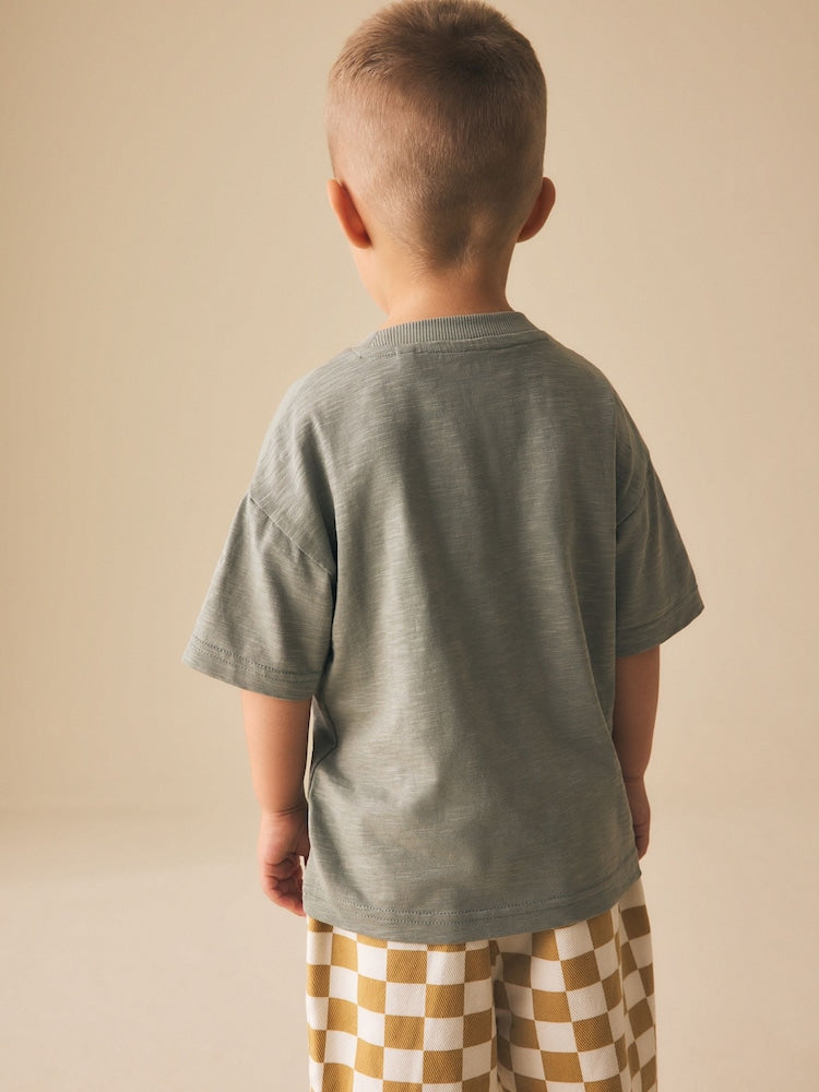 Green Giraffe Short Sleeve Appliqué T-Shirt (3mths-7yrs)