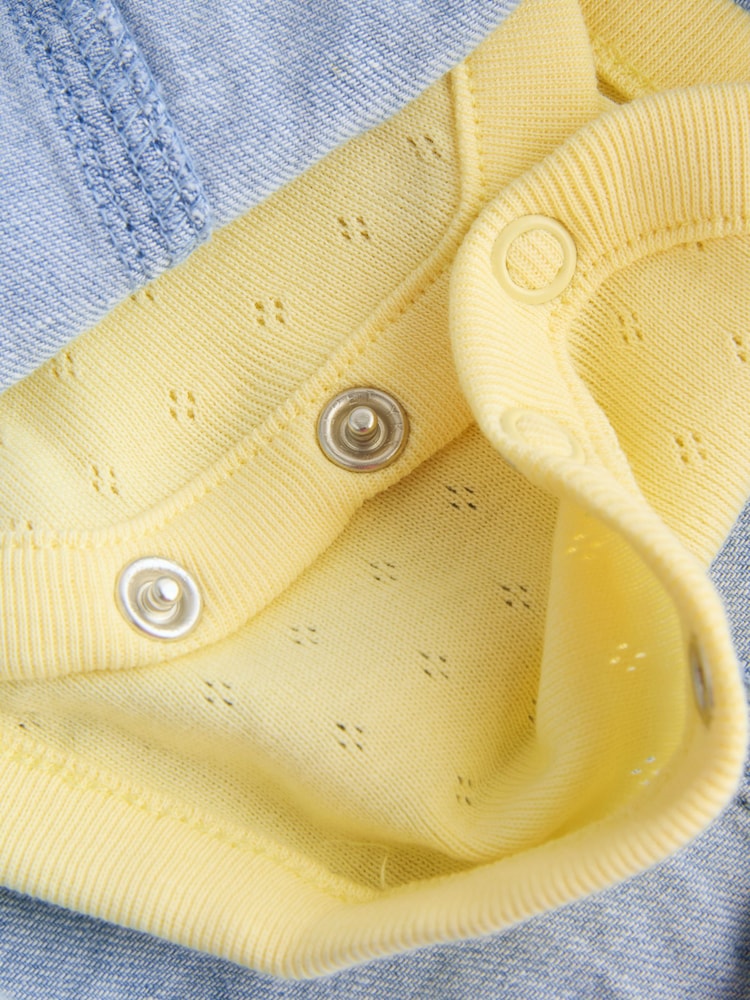 Denim Blue Daisy Dungaree and Bodysuit Baby 2 Piece Set (0mths-3yrs)