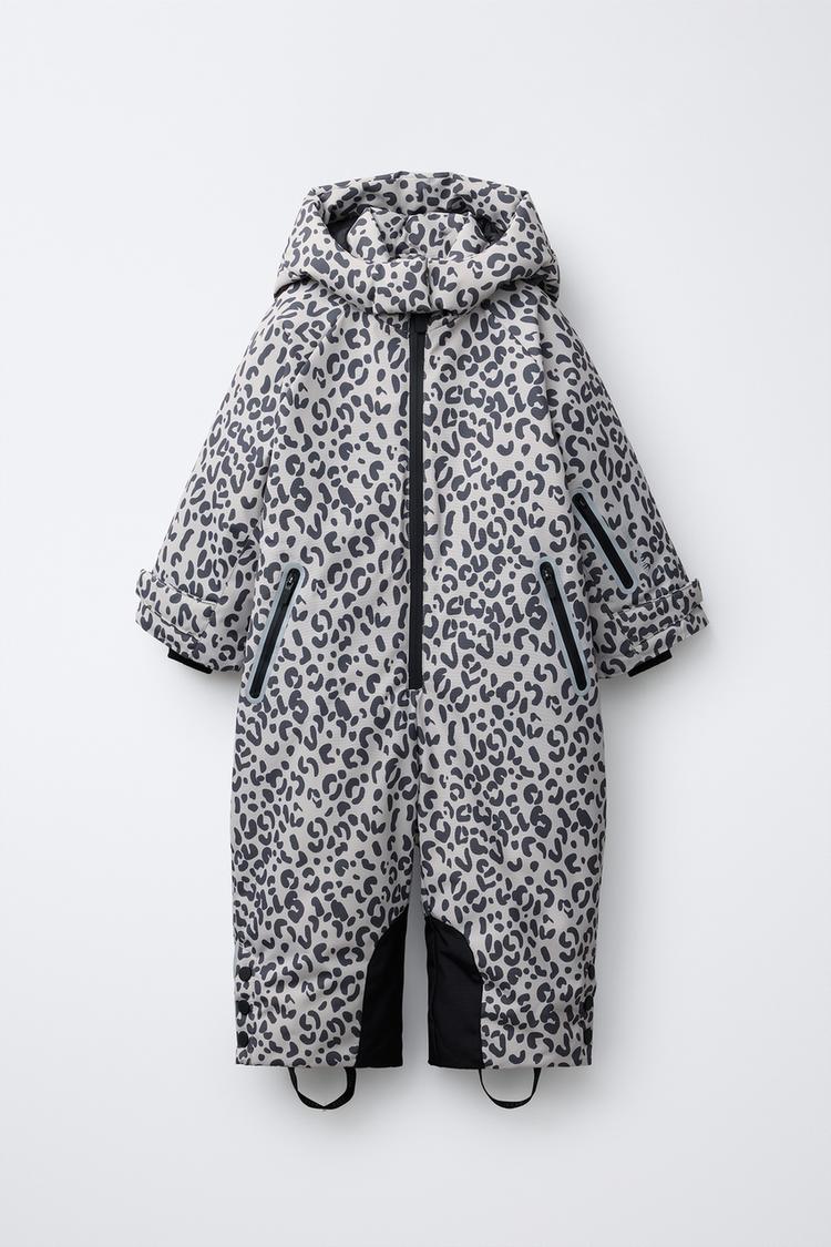 WATER-RESISTANT AND WINDPROOF ANIMAL PRINT JUMPSUIT