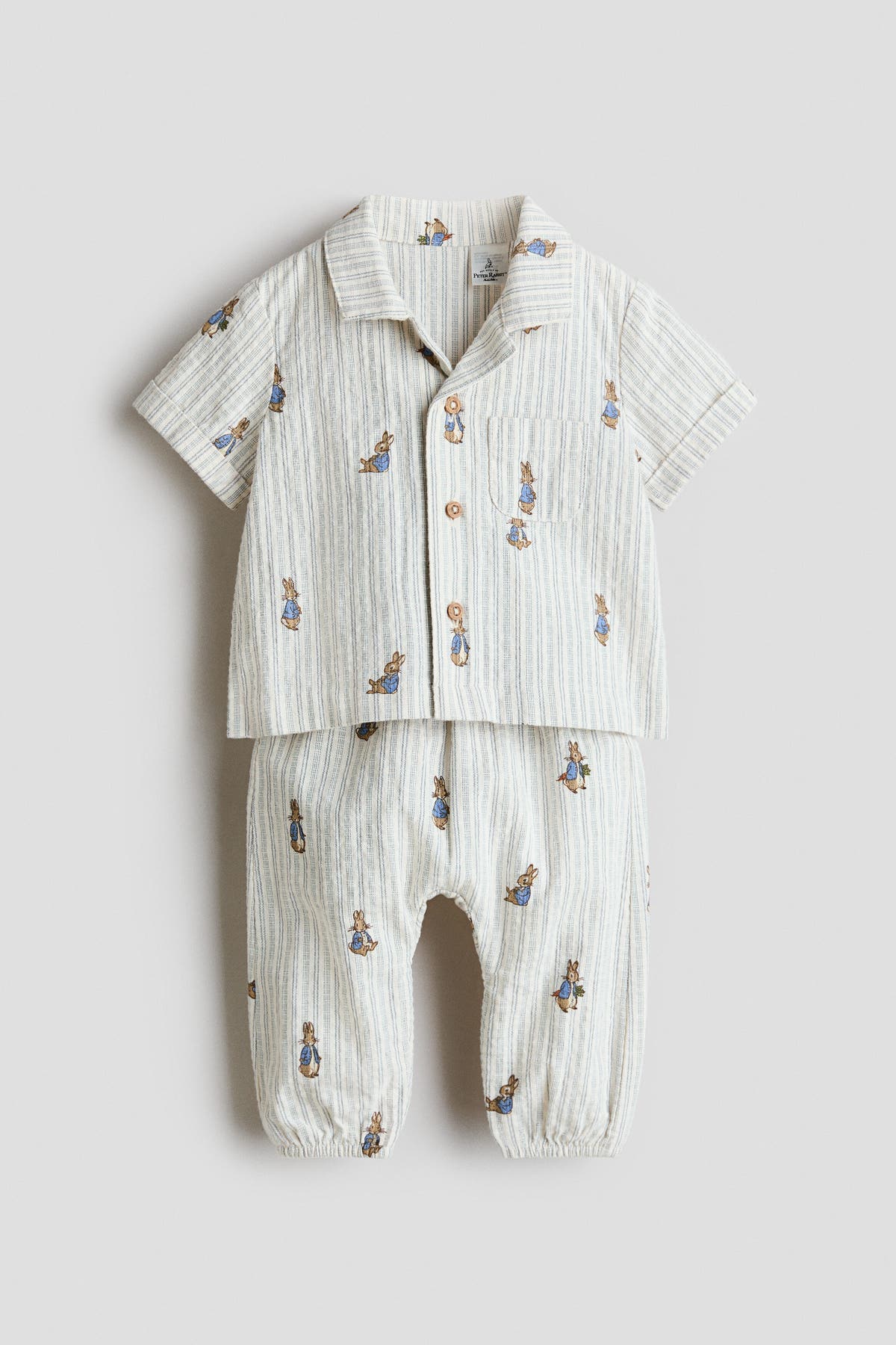 2-piece shirt and trousers set