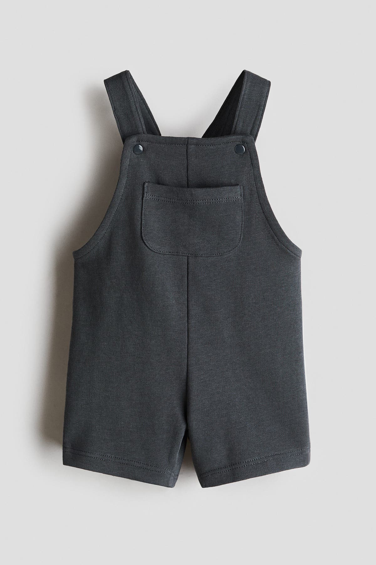 Sweatshirt dungaree shorts