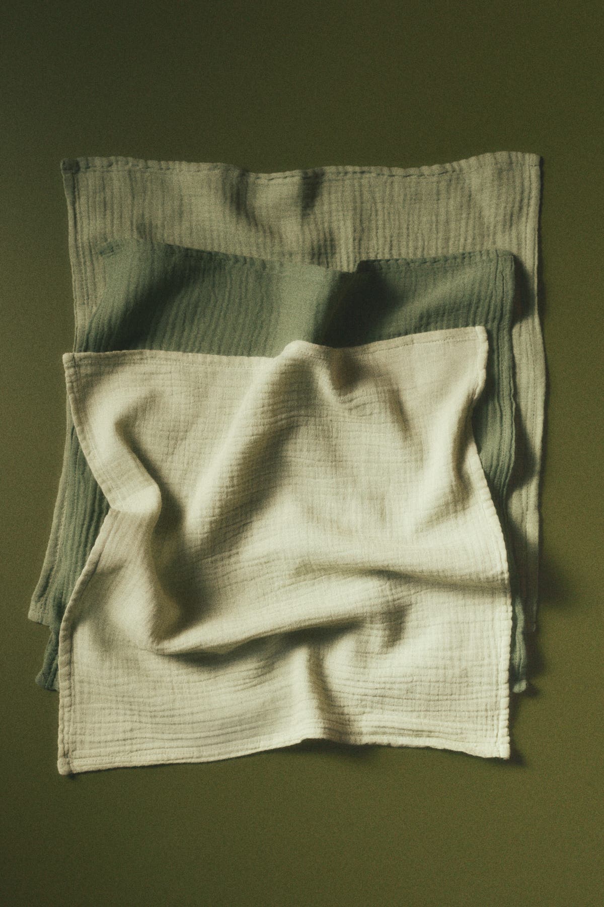 3-pack muslin comfort blankets