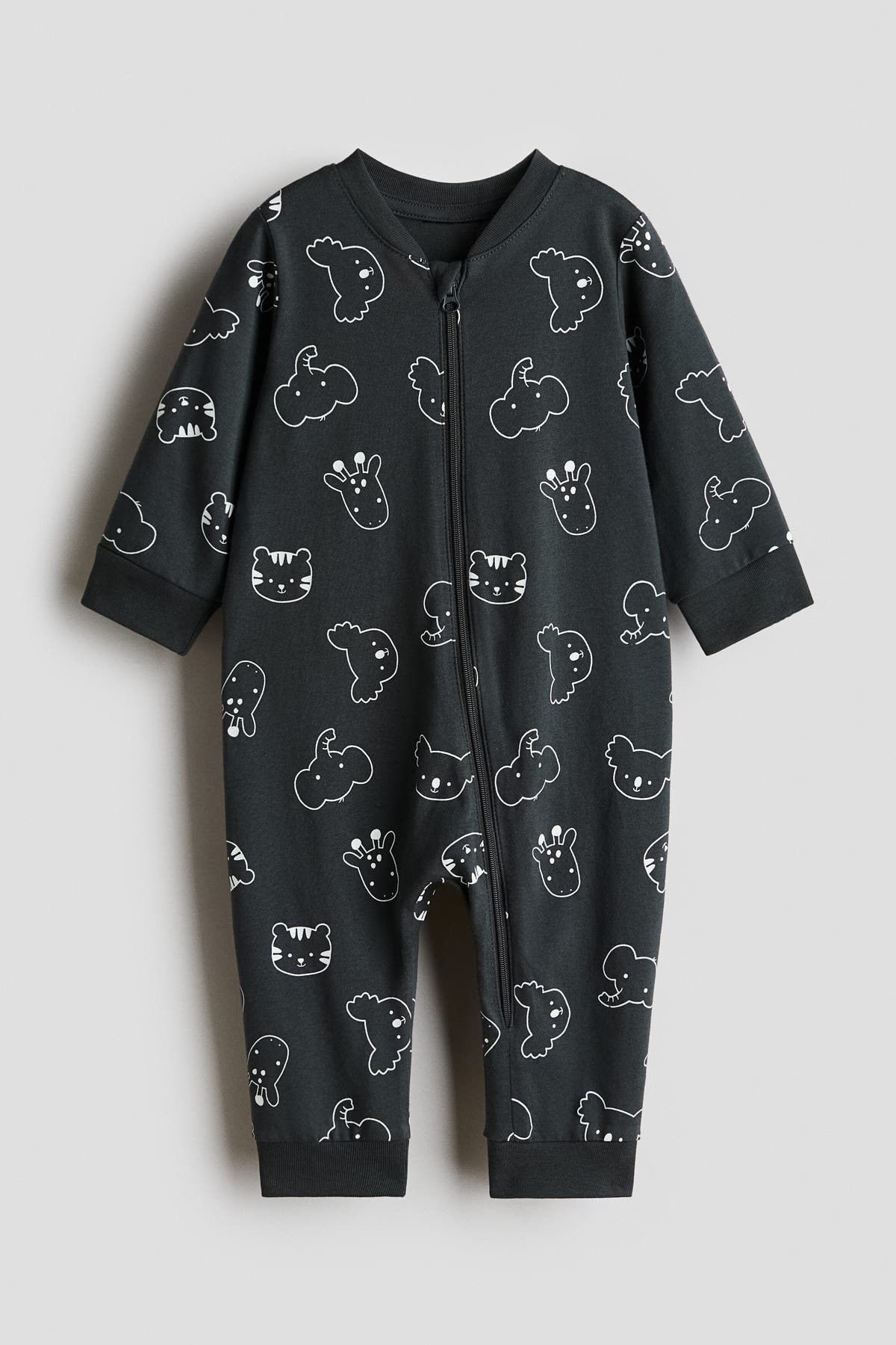 Patterned sleepsuit