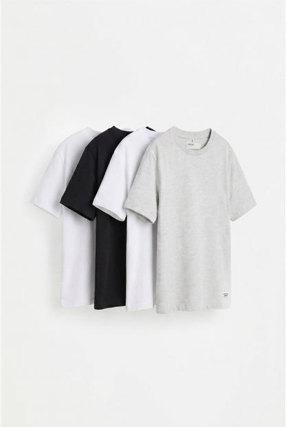 4-pack of plain T-shirts