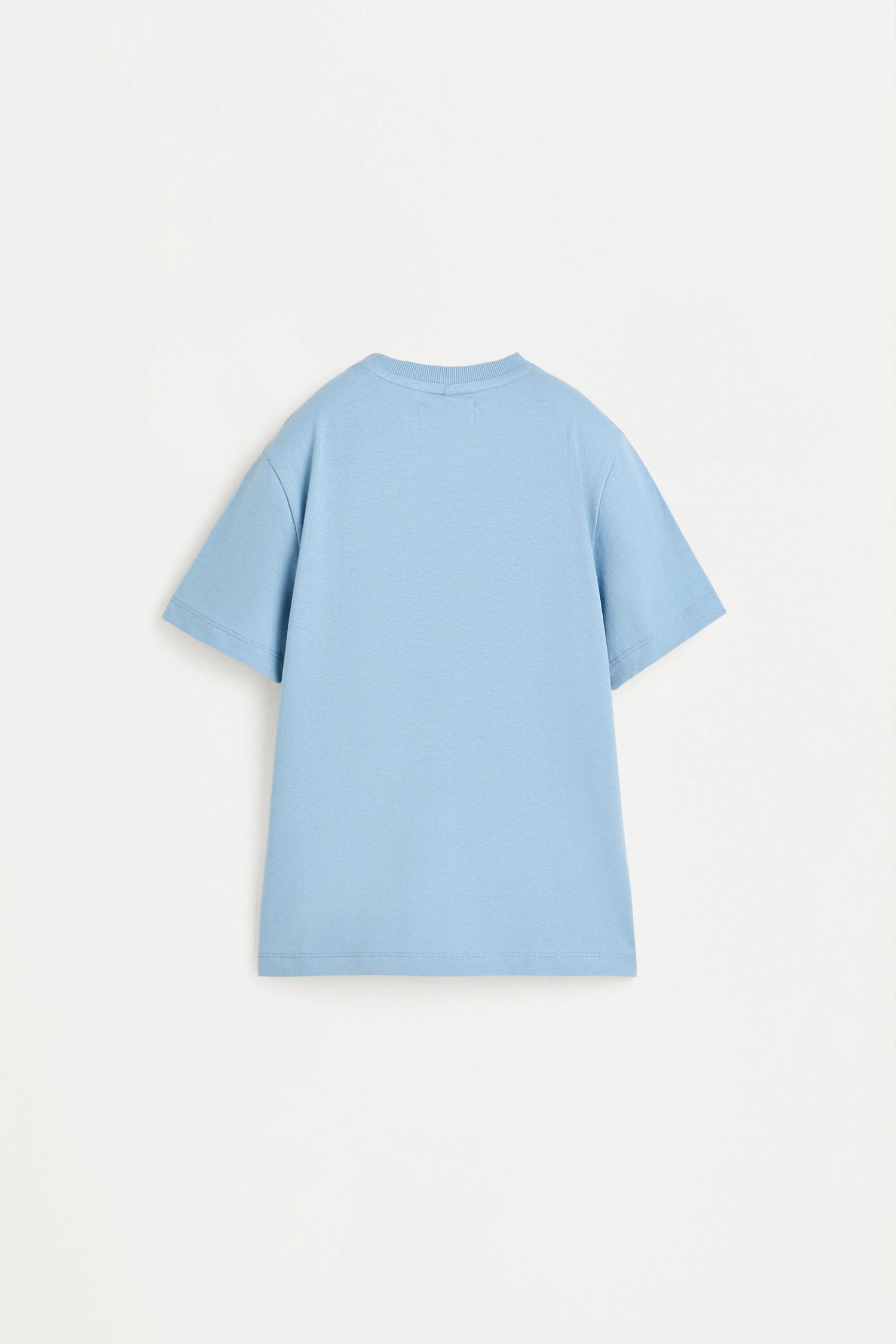 4-pack of plain T-shirts