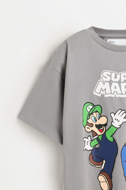 Super Mario Bros Nintendo® T-shirt with a maxi print on the back
