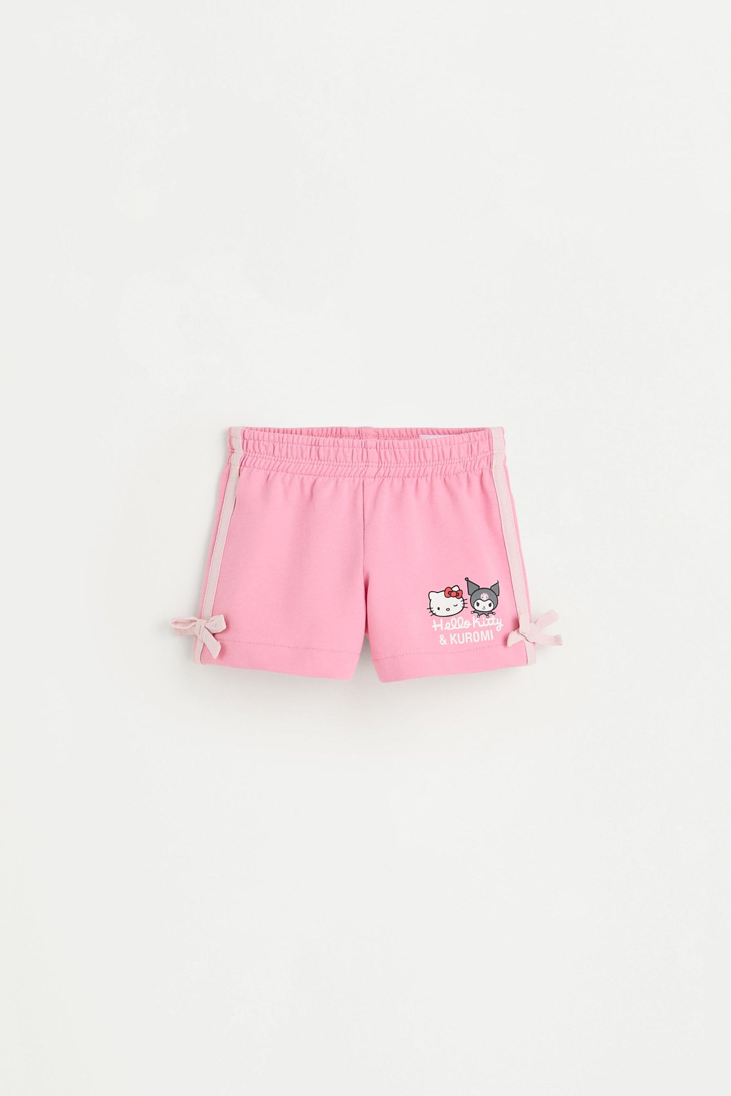 Hello Kitty &amp; Kuromi ©SANRIO T-shirt and shorts set