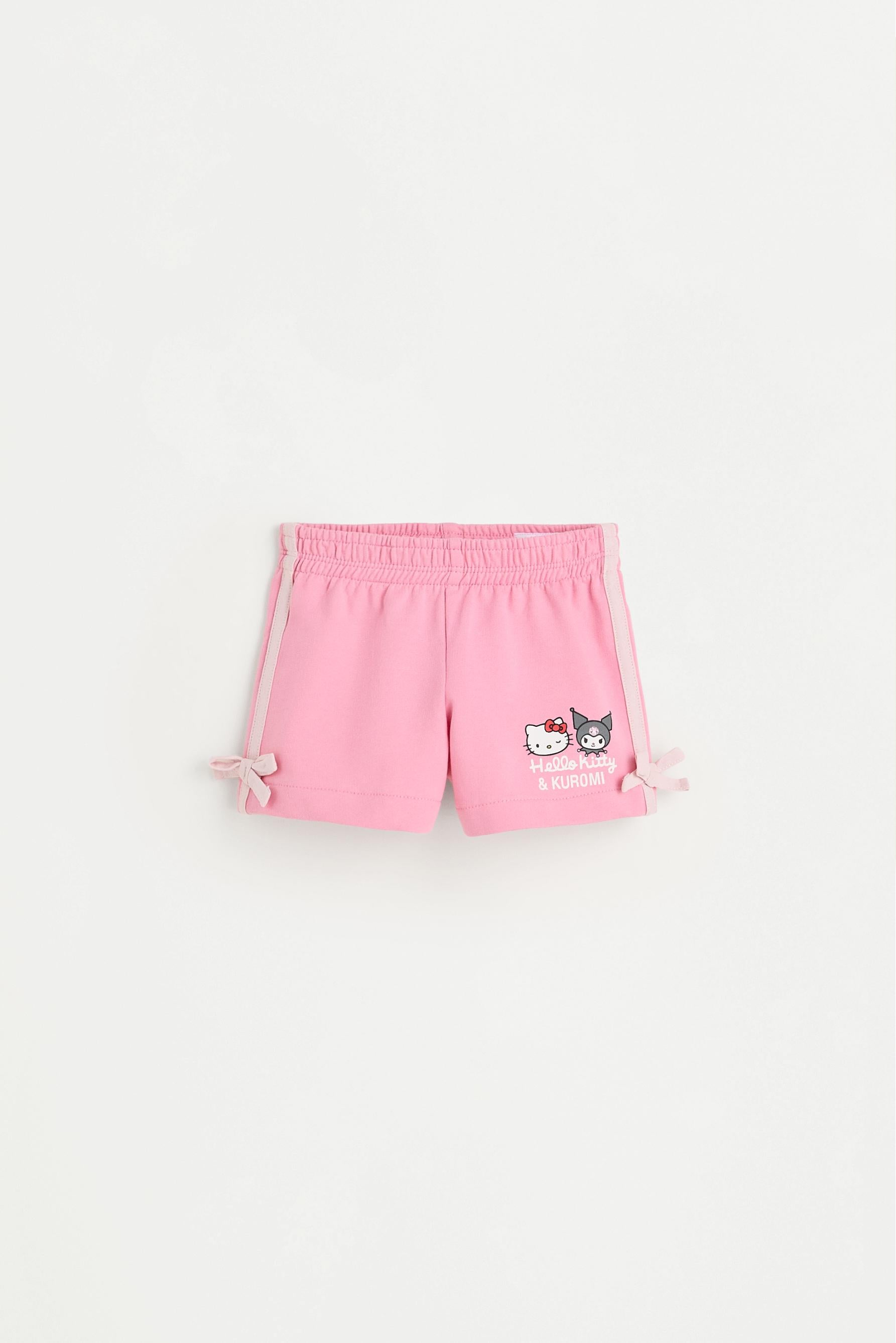 Hello Kitty &amp; Kuromi ©SANRIO T-shirt and shorts set