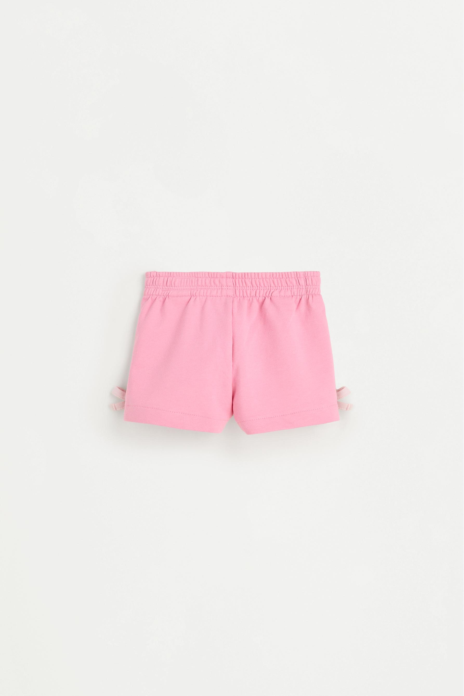 Hello Kitty &amp; Kuromi ©SANRIO T-shirt and shorts set