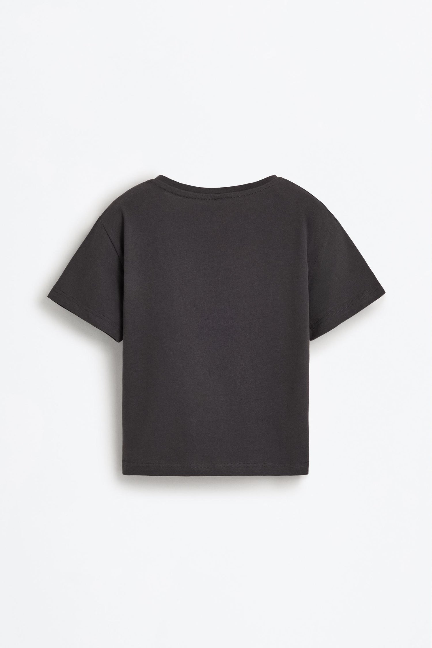 4-pack of plain T-shirts