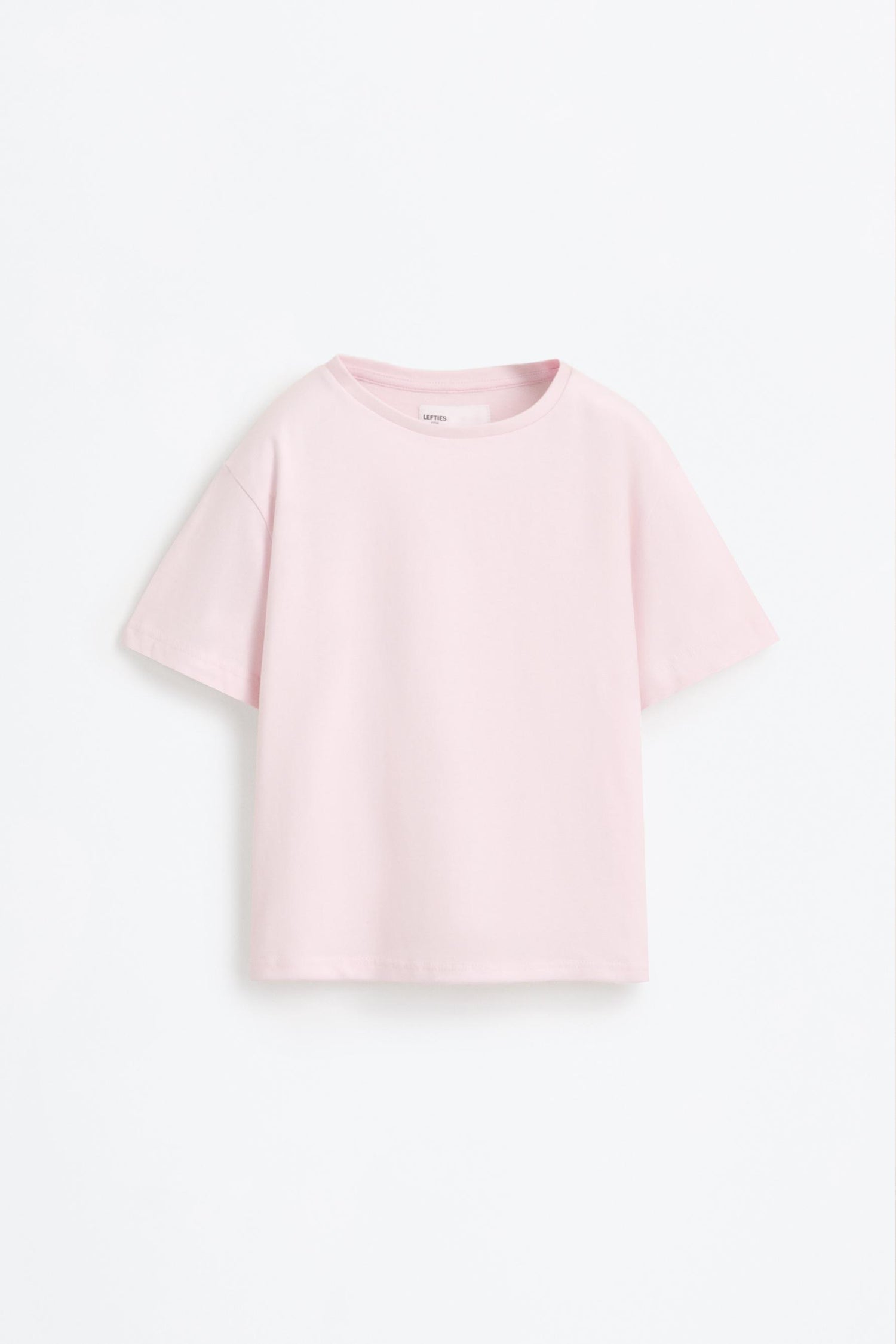 4-pack of plain T-shirts