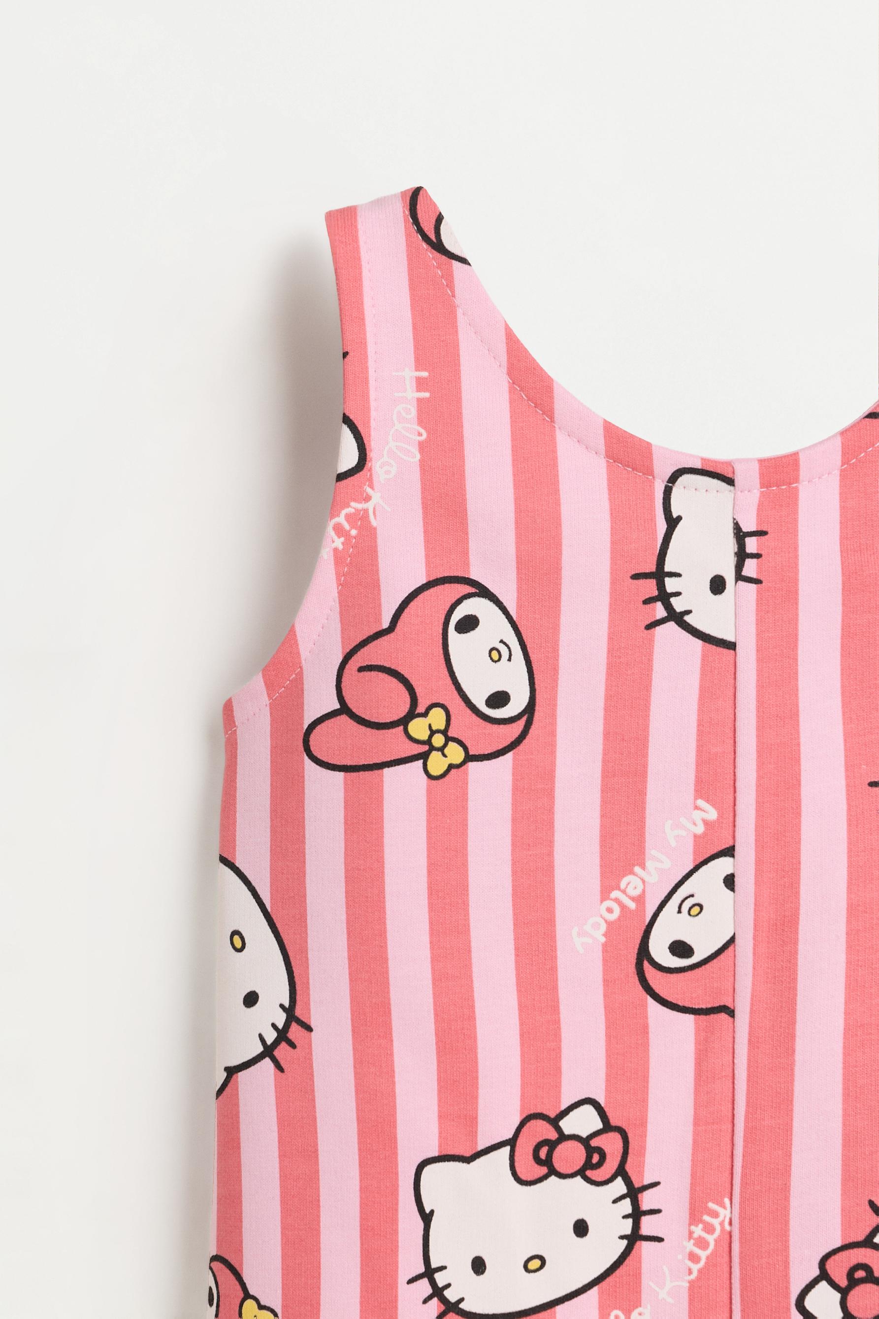 Hello Kitty ©SANRIO short romper