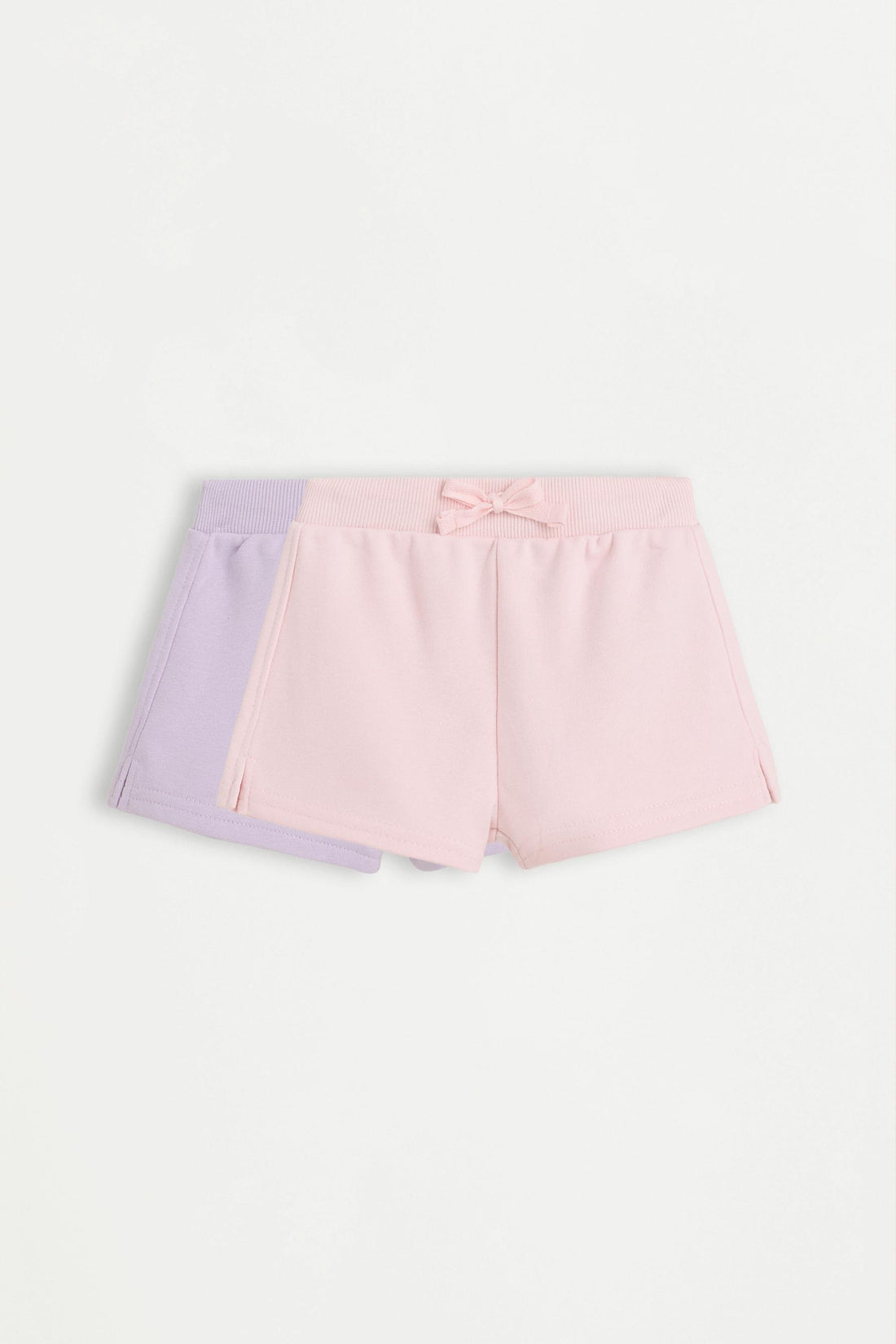 2-pack of plain shorts