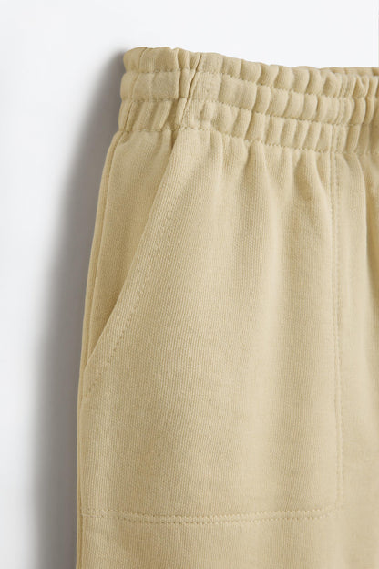 Basic plush Bermuda shorts