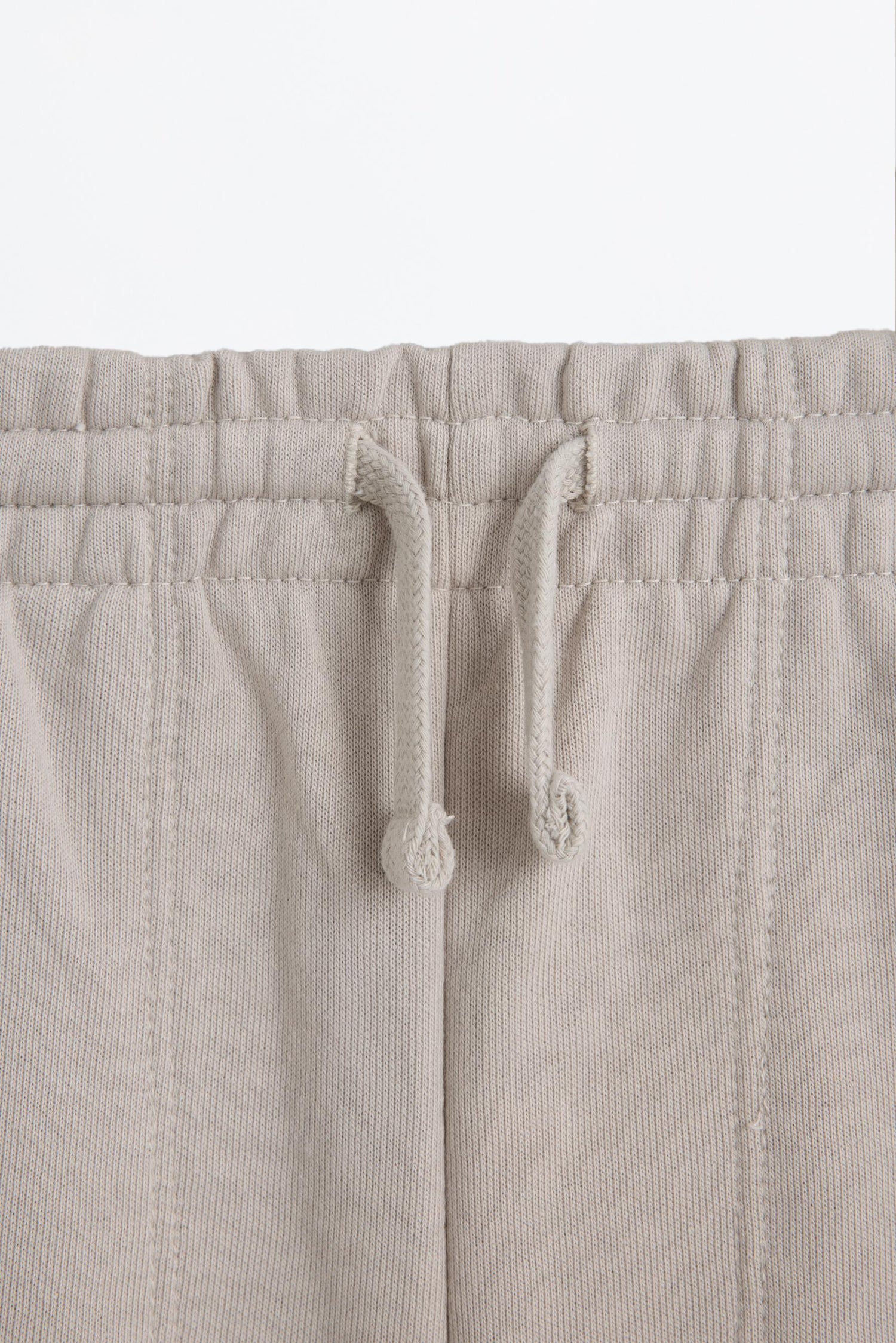 Basic plush Bermuda shorts